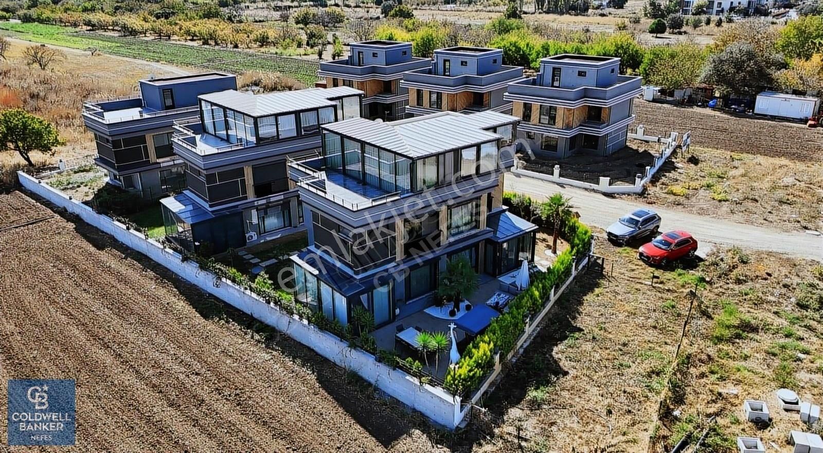 Çanakkale Merkez Kepez Bld. (Cumhuriyet) Satılık Villa ÇANAKKALE KEPEZ SAHİLDE DENİZE YAKIN 5+2 SATILIK BAHÇELİ VİLLA