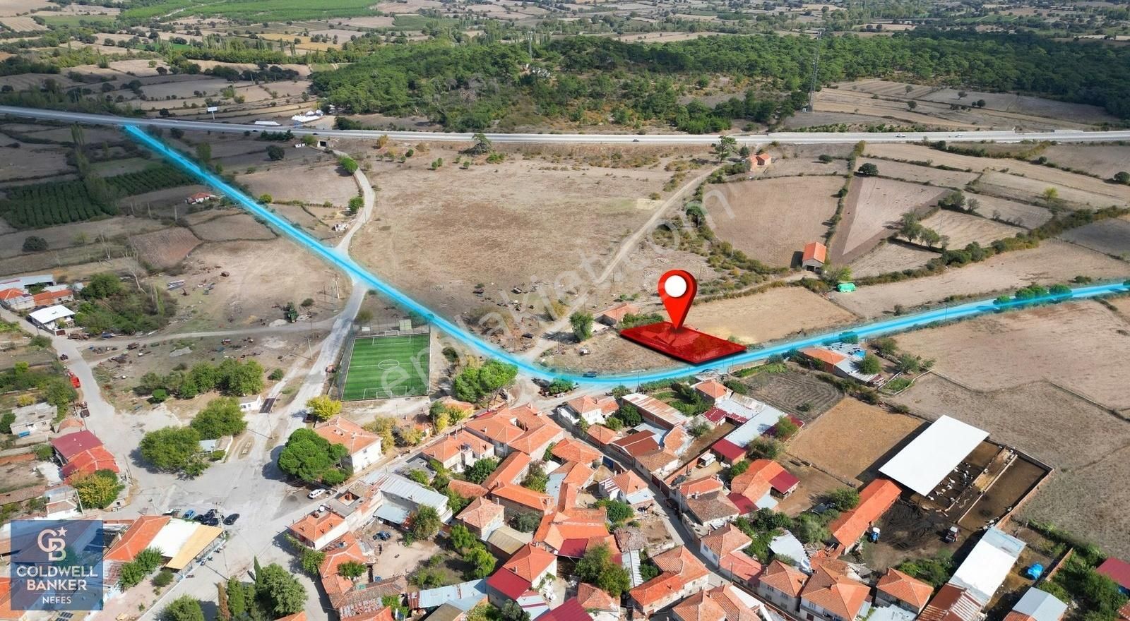 Ezine Bahçeli Köyü Satılık Konut İmarlı ÇANAKKALE EZİNE'DE ANAYOLA YAKIN 623 m²﻿ SATILIK ARSA VE KÖY EVİ