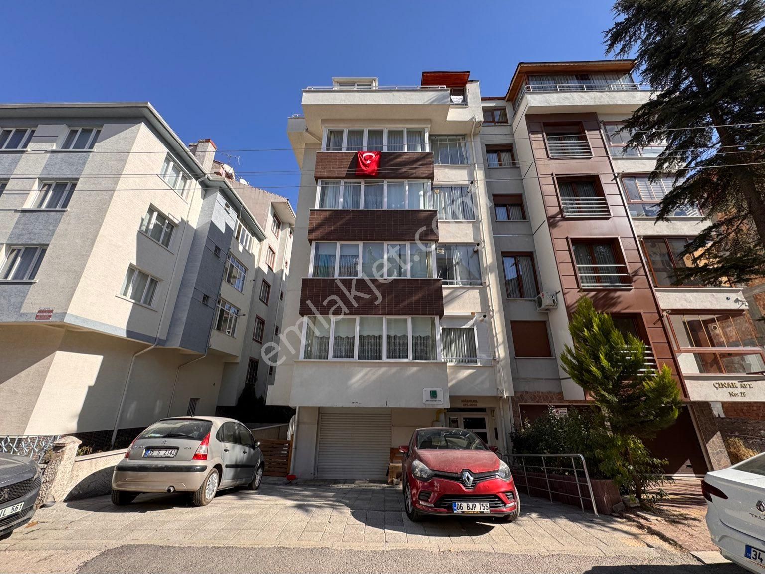 Odunpazarı Kurtuluş Kiralık Daire Pera'dan Kurtuluş Mah. Öğretmen Sokak 3+1 Dubleks Kiralık Daire