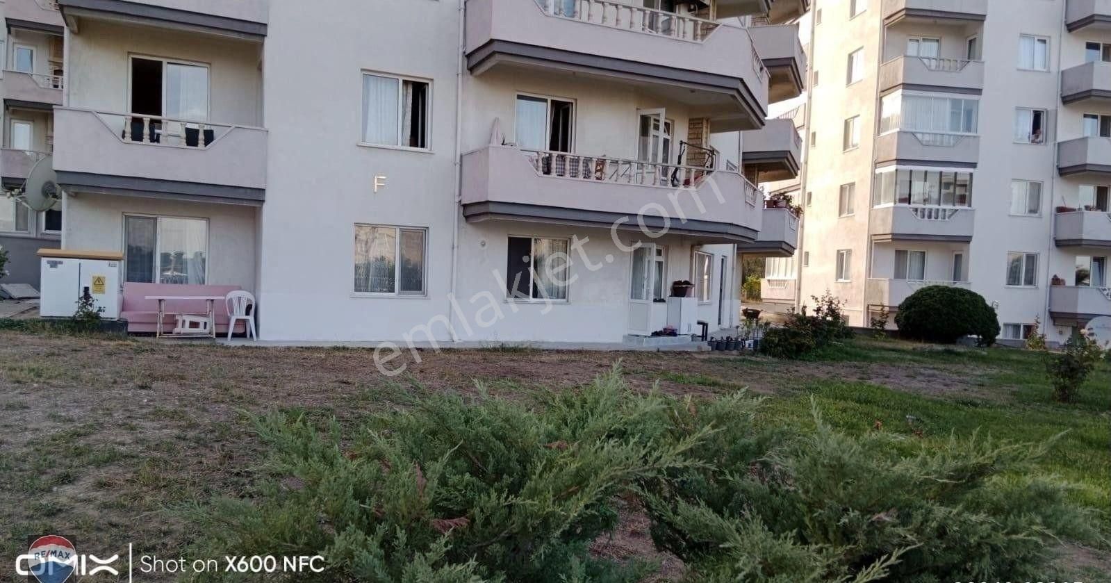 Eceabat İsmetpaşa Satılık Daire ÇANAKKALE ECEABAT KAYA SİTESİNDE SATILIK 3+1 DAİRE