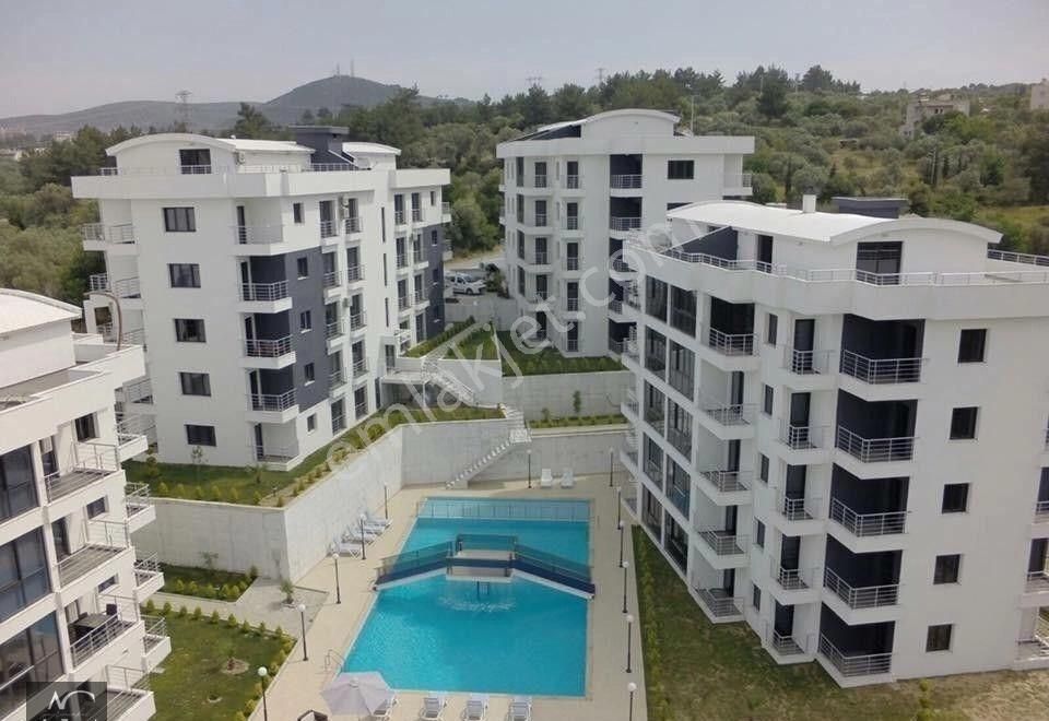 Kuşadası İkiçeşmelik Satılık Residence ACLASS'DAN-7/24 GUVENLIK-ACIK/KAPALI HAVUZ-SAUNA-FITNESS-TENİS-SOSYAL TESİS-LÜX-2+1 FIRSAT DAİRE