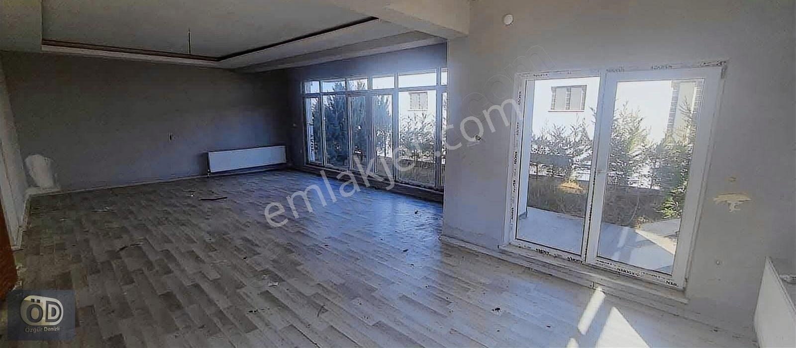 Tepebaşı Sazova Satılık Villa ÖZGÜR DENİZLİ