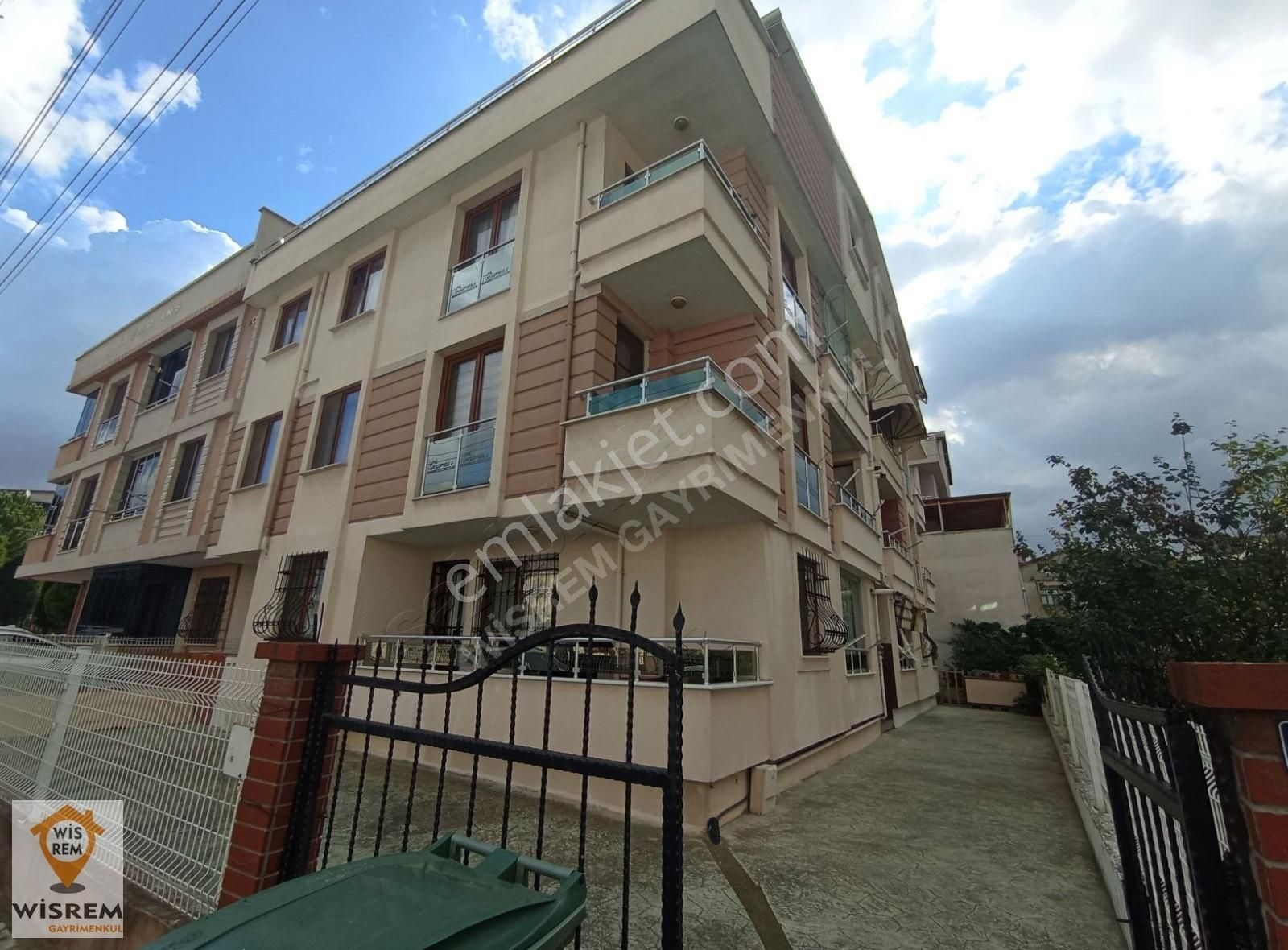 Körfez Güney Satılık Daire KÖRFEZ GÜNEY MAHALLESİ'NDE SATILIK 4+1 DAİRE