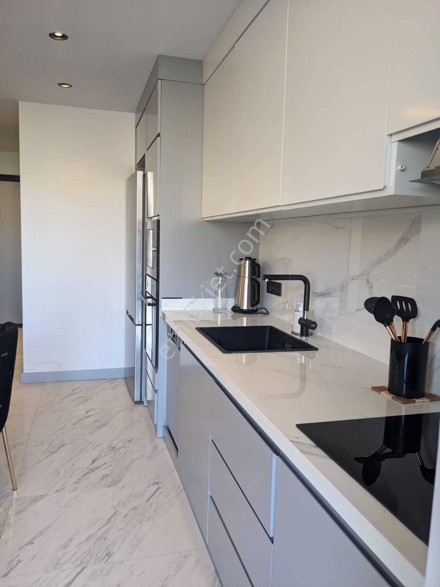 Deniz Ve Doğa Manzaralı Uzun Süreli Kiralık Site İçerisinde, Full Eşyalı, 2+1 Bahçe Dubleksi - Görsel 8