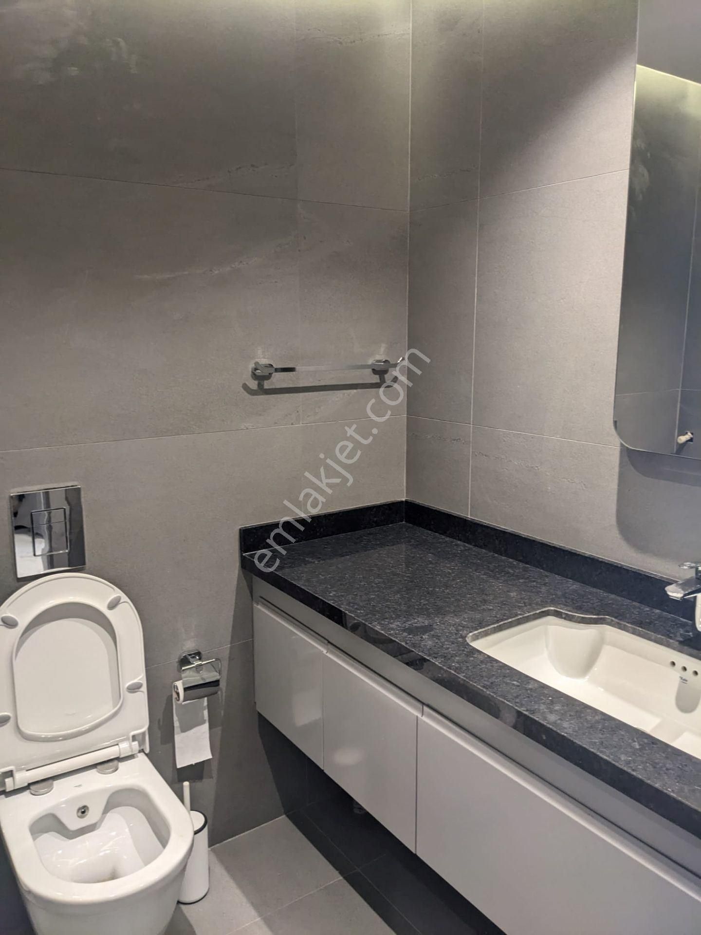 Deniz Ve Doğa Manzaralı Uzun Süreli Kiralık Site İçerisinde, Full Eşyalı, 2+1 Bahçe Dubleksi
