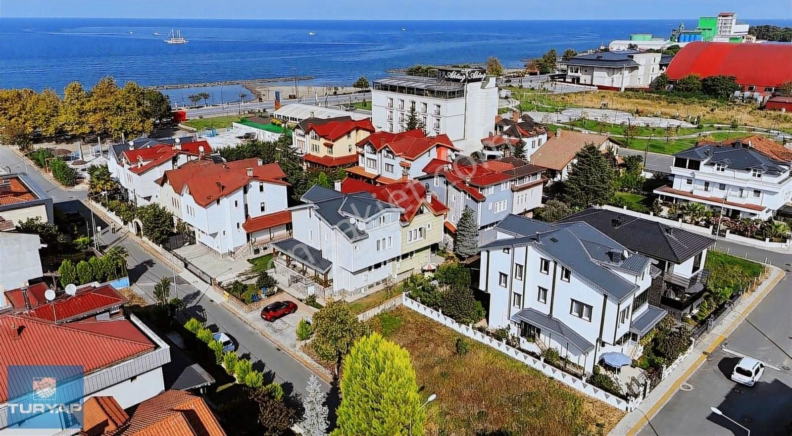 Altınordu Akyazı Satılık Villa Ordu Akyazı Deniz Sitesinde Köşe Başı 5+1 Fourleks Satılık Villa