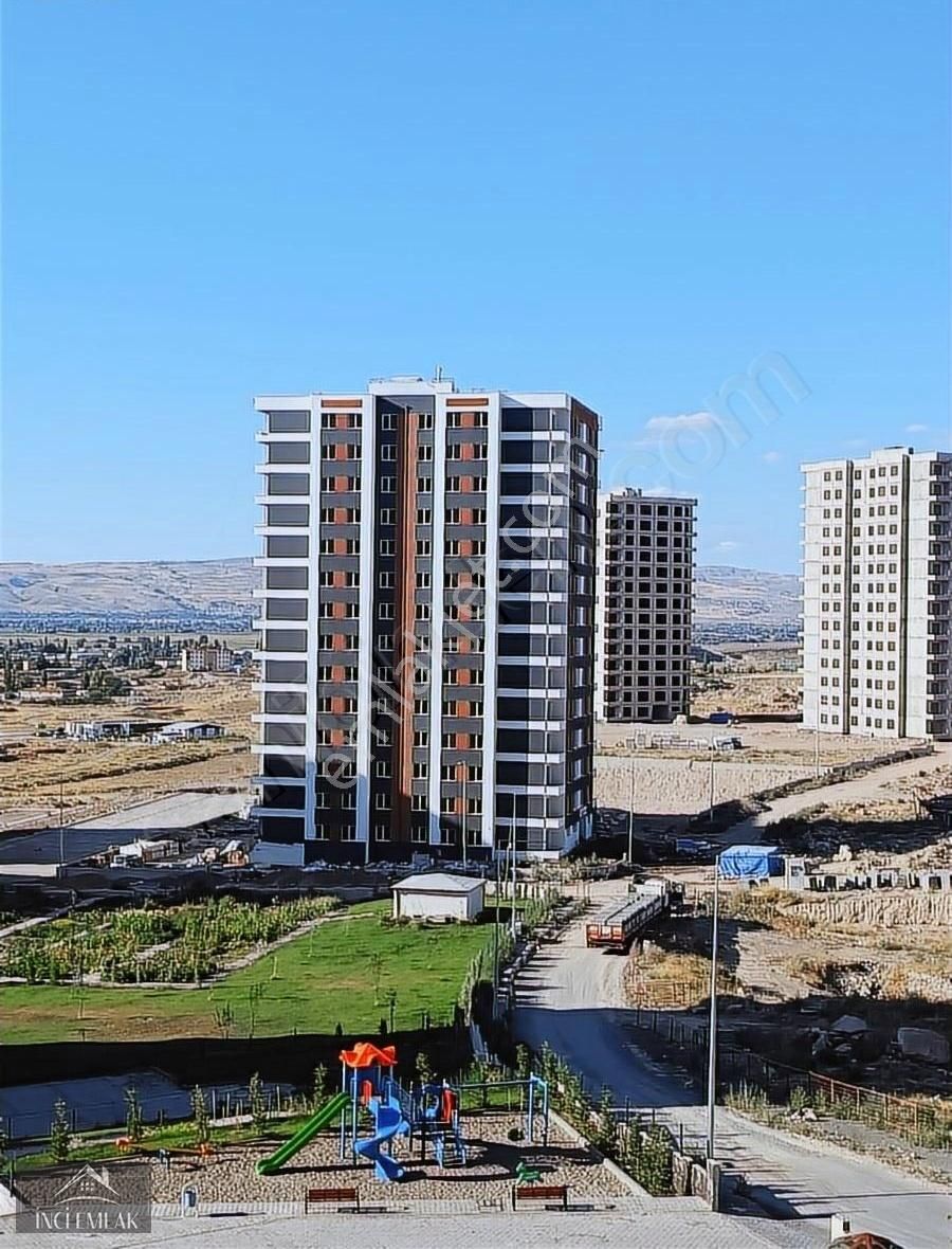 Melikgazi Yeşilyurt Satılık Daire İLDEM E 4+1 DAİRE HOBİ BAHÇELİ E 20 BLOK