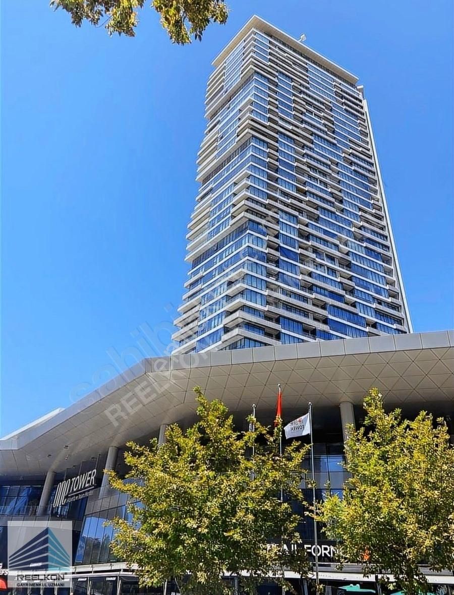 Çankaya Oran Satılık Daire One Tower'de Manzaralı,Depolu,Sosyal Olanaklı,Çift Banyolu 3+1