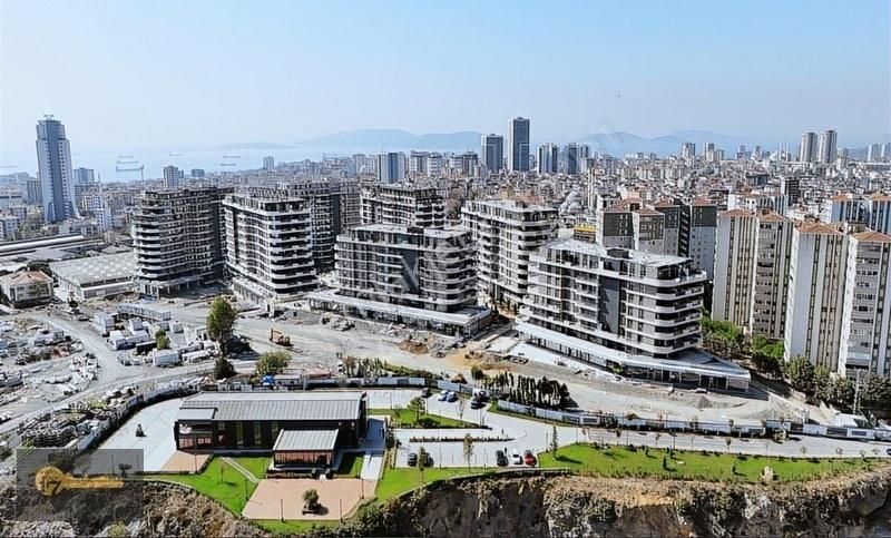 Kartal Esentepe Satılık Daire REALTY OGEDAY SÖĞÜT Kartal Emlak Konut BatıYakası şerefiyeli 2+1