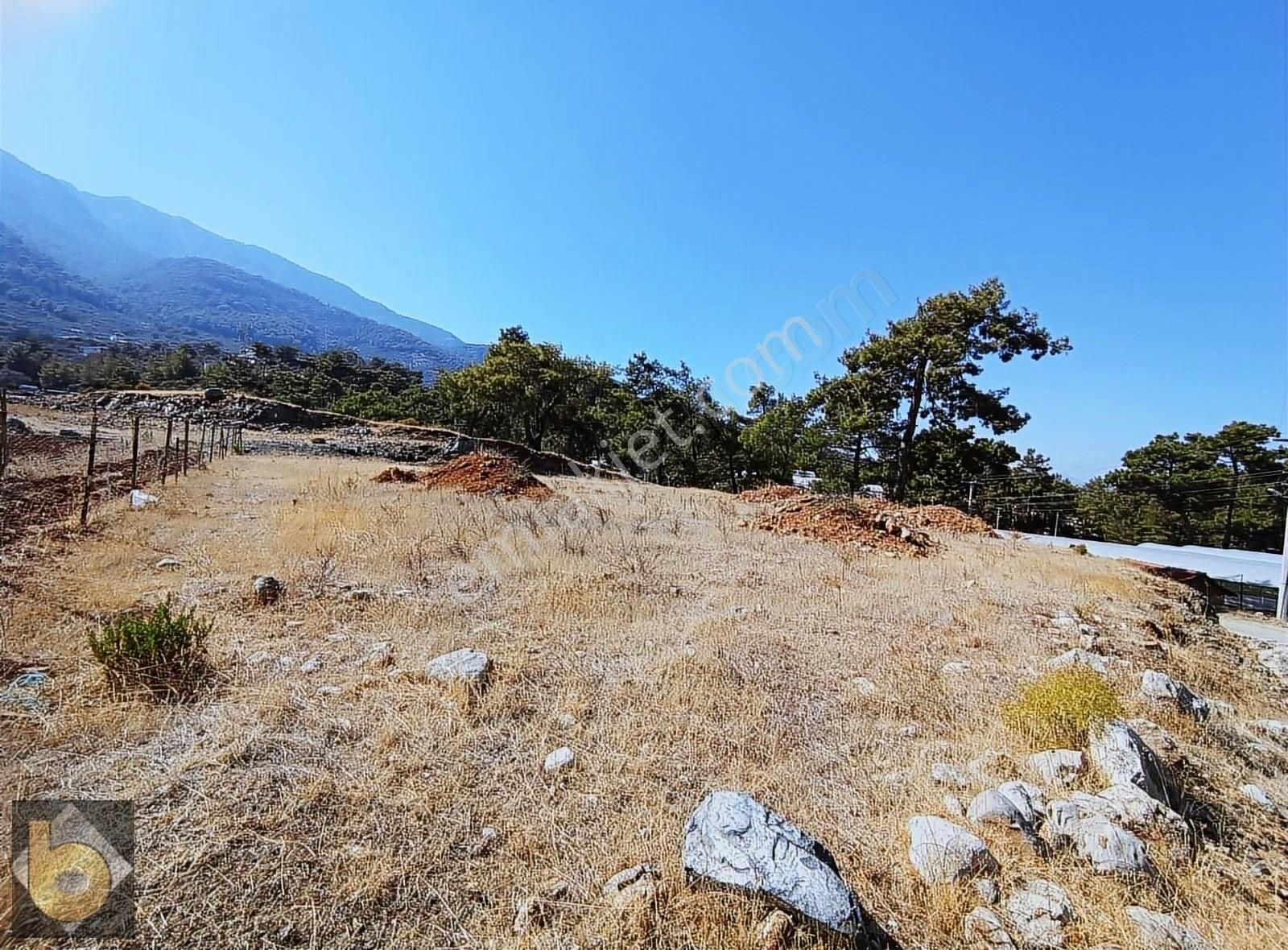 Fethiye Bozyer Satılık Tarla Muğla Fethiye Bozyer Mahallesi'nde Satılık Tarla