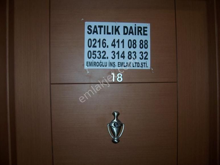 Altıntepe Genç Apt.garajlı Kombili Satılık Lüks Giriş Daire 1+1 - Görsel 14