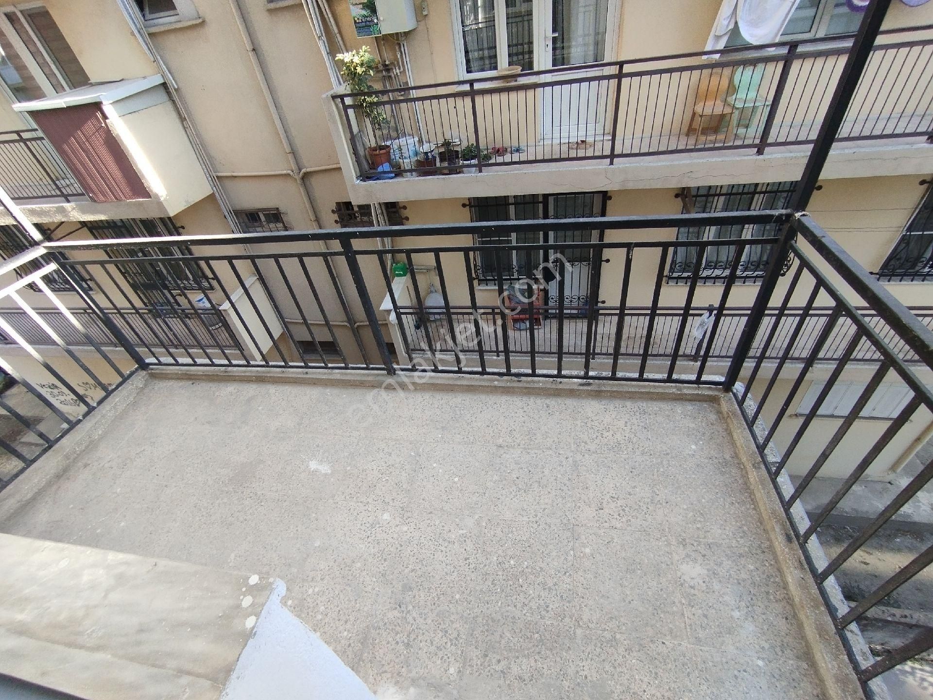 Aydın Söke Atatürk Mah. Doğalgazlı Satılık 3+1 Daire - Görsel 13