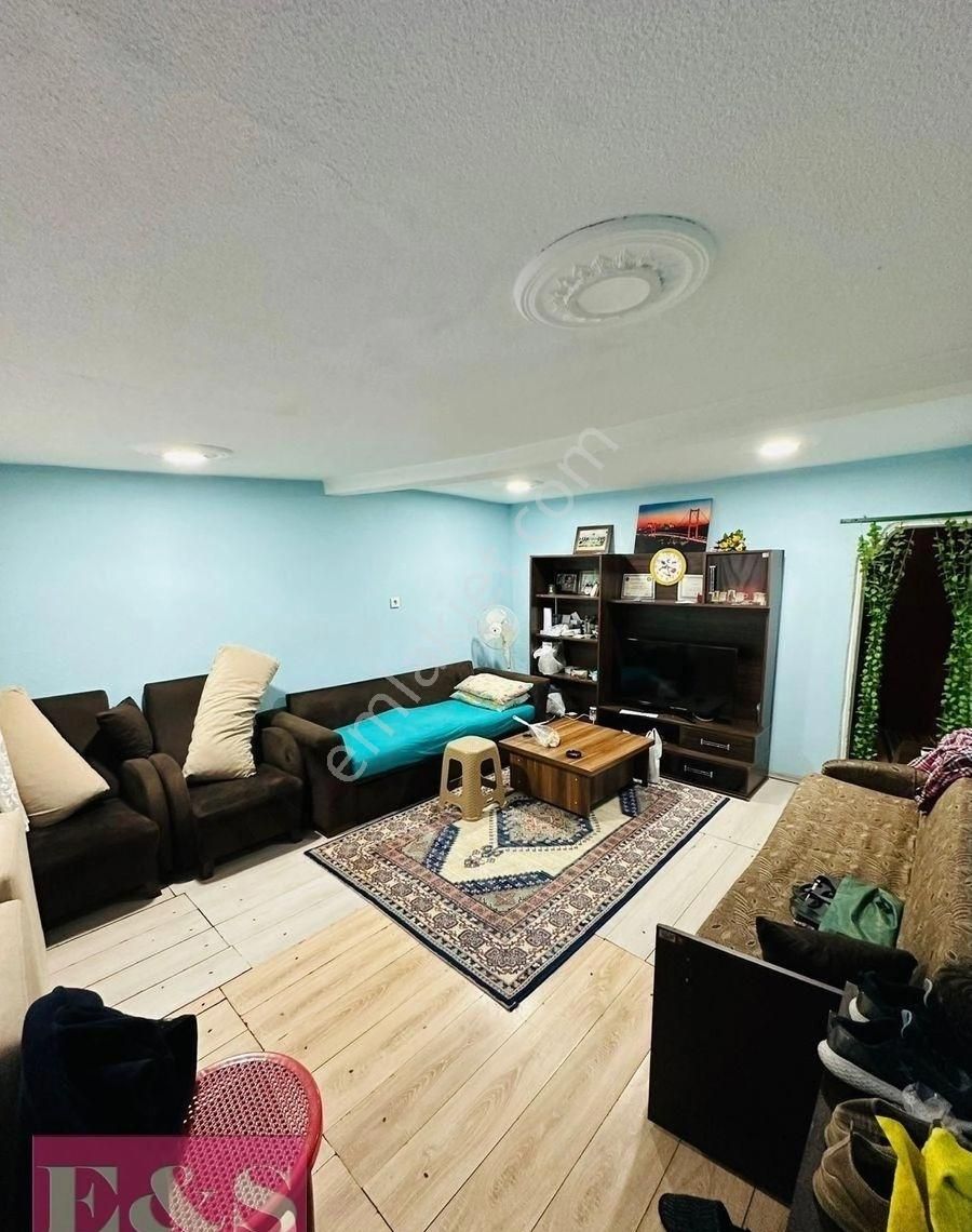 Es Gayrimenkul Cerrahpaşada Satılık Arsa - Görsel 3