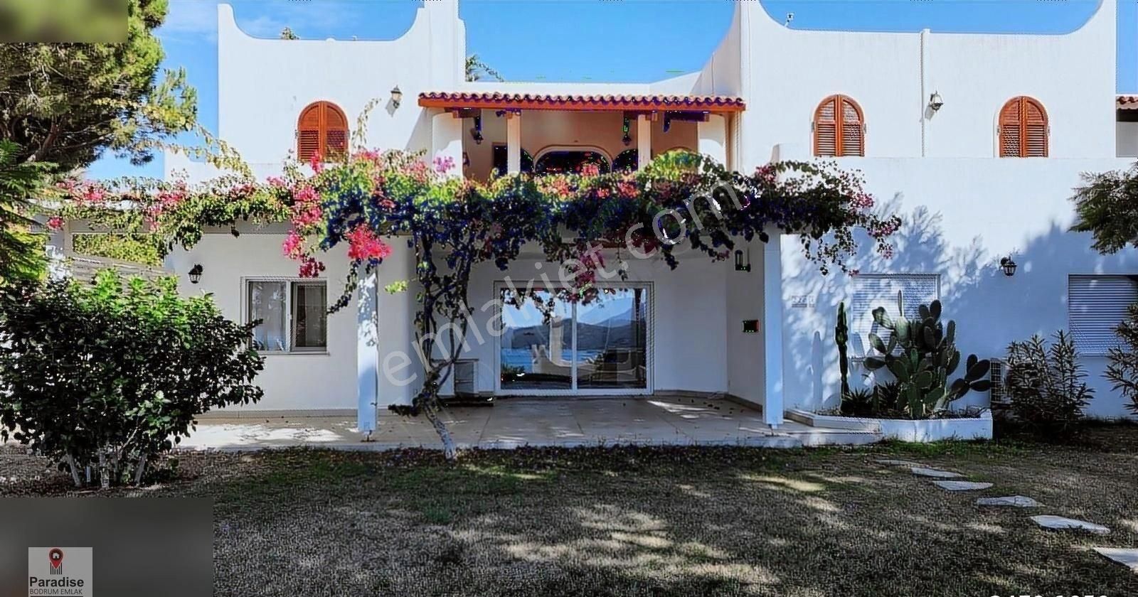 Milas Boğaziçi Satılık Daire Bodrum Maya Köyü Sitesi Satılık 4+1 Bahçe Katı Manzaralı Daire