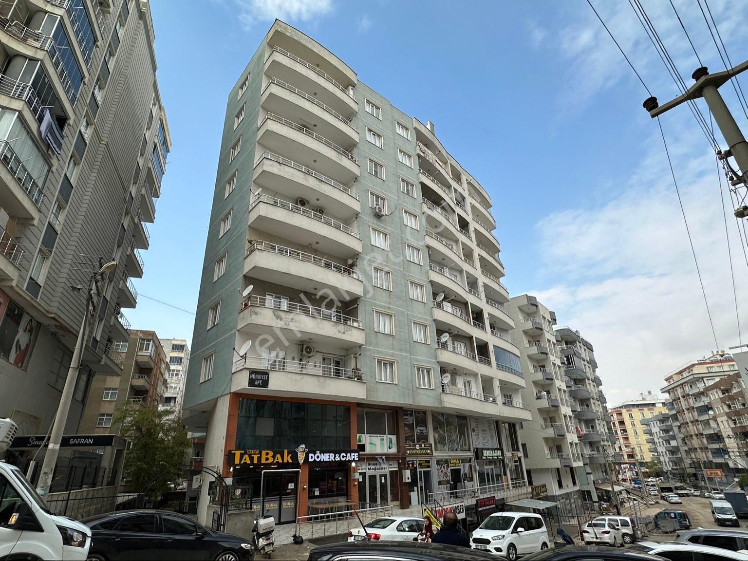 Artuklu 13 Mart Kiralık Daire AKKUŞ EMLAK’TAN ŞEHİR MERKEZİNDE KİRALIK 3+1 DAİRE