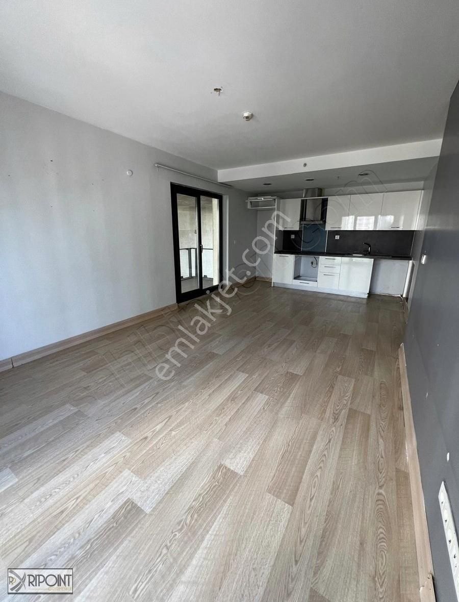 Esenyurt Zafer Satılık Daire Terrace Mix Havuz Güvenlik Sitede Yatırımlık Balkonlu 2+1 Daire