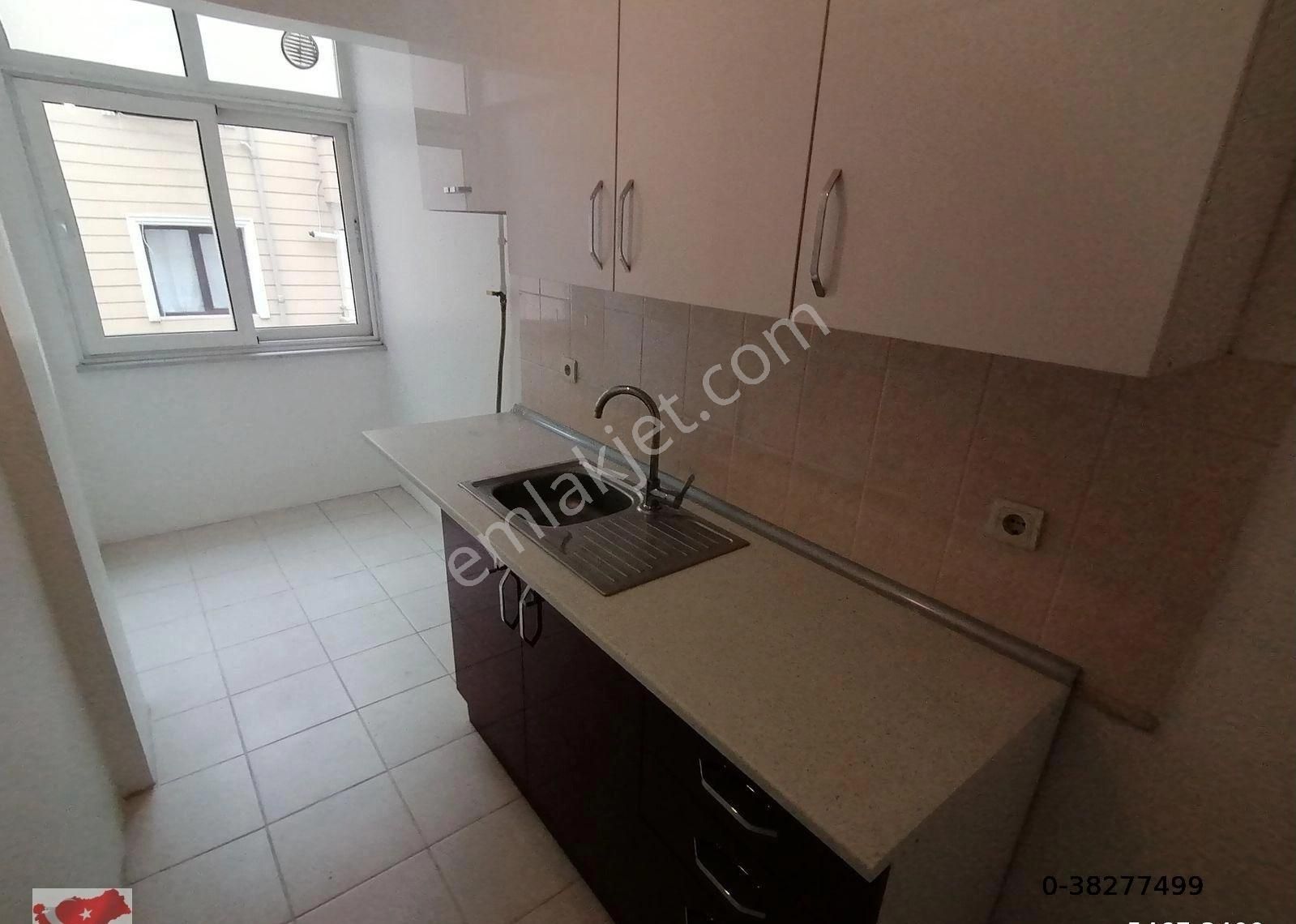 Bakırköy Zuhuratbaba Kiralık Daire mukadder selimden.b.köy z.babada 3.kat 110m2 kiralık 3+1