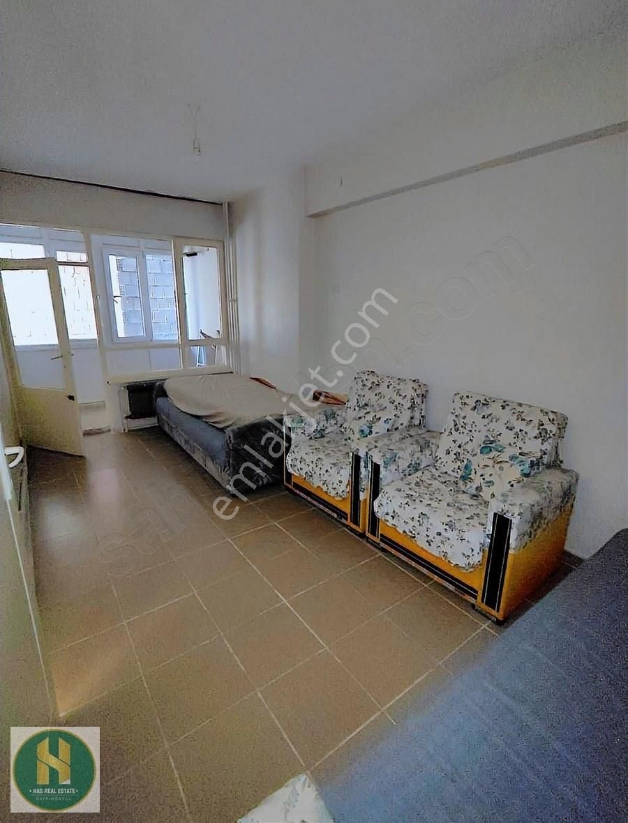 Altıeylül Bahçelievler Kiralık Daire HAS REAL ESTATE GAYRİMENKUL ÇARŞI MERKEZDE EŞYALI 3+1 DAİRE