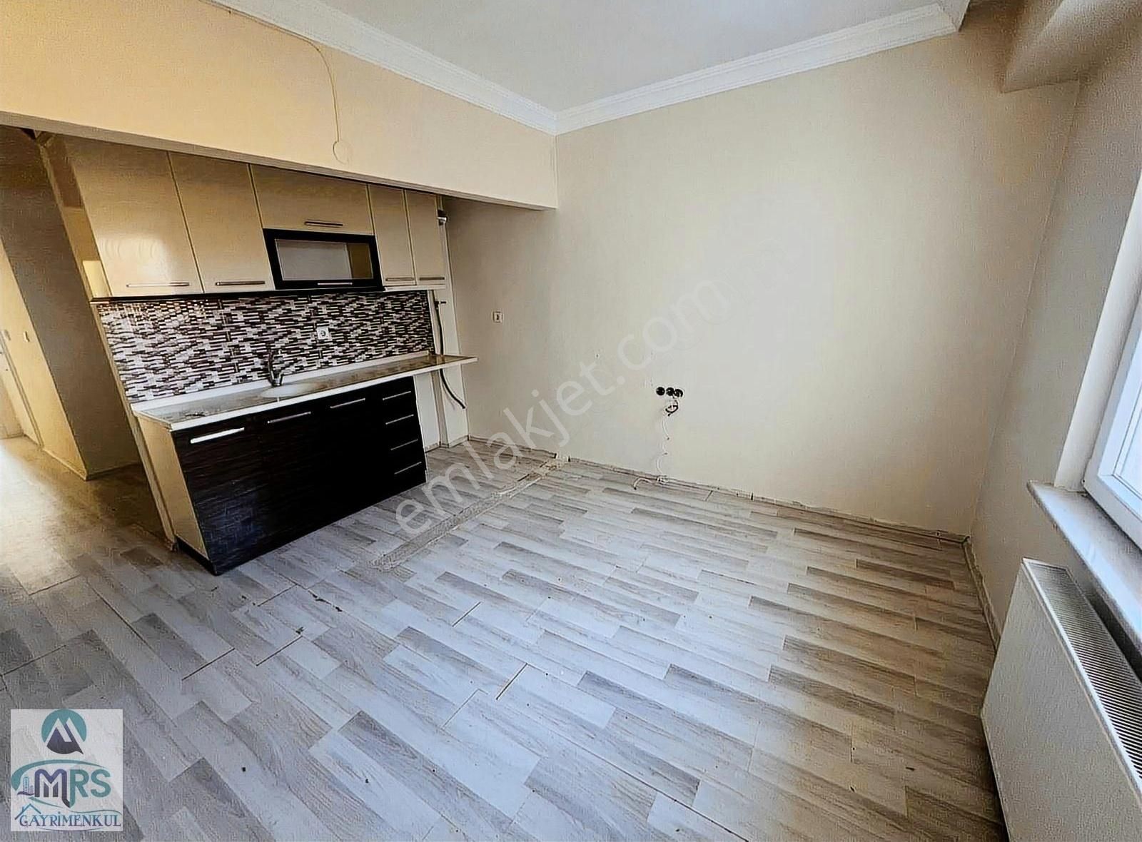 Kütahya Merkez Yunusemre Kiralık Daire MRS DEN PARK HAYAT HASTANESİ CİVARI KİRALIK 2+0 DAİRE