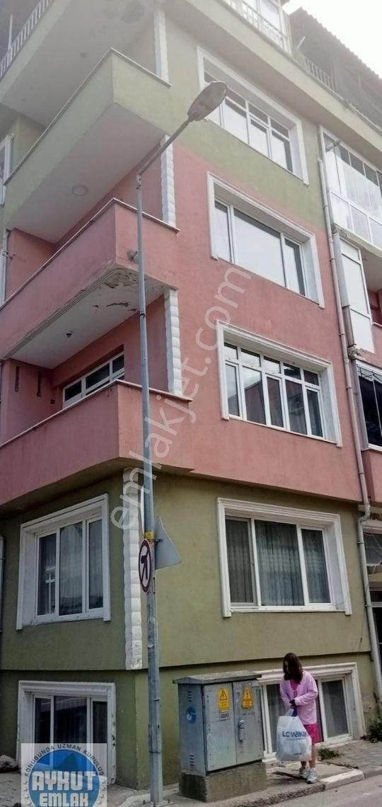 Edirne Merkez Dilaverbey Kiralık Daire Edirne Kaleiçi Dörtyolda Kiralık 2+1 Tadilatlı Daire