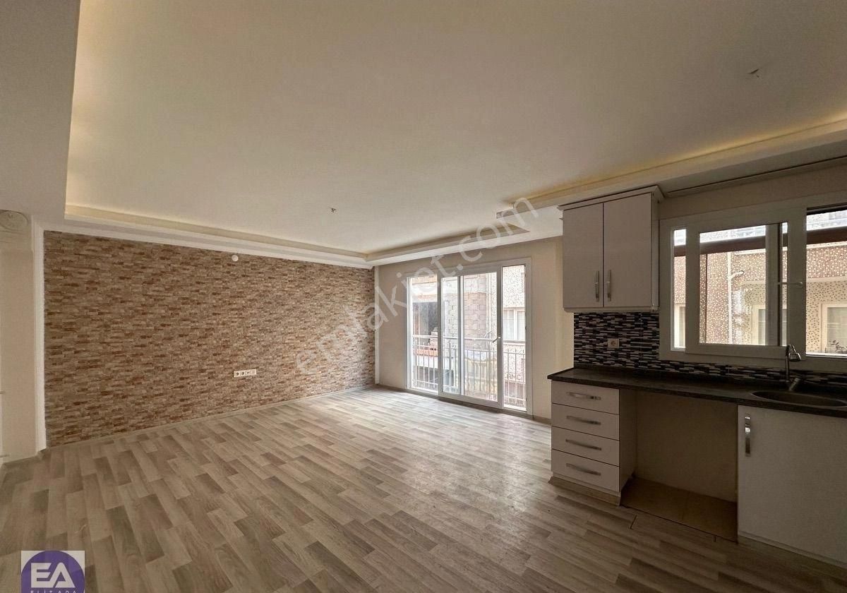 Kuşadası Davutlar Satılık Daire DAVUTLAR NET 90 M2 ÇİFT CEPHELİ ÇİFT BALKONLU DAİRE