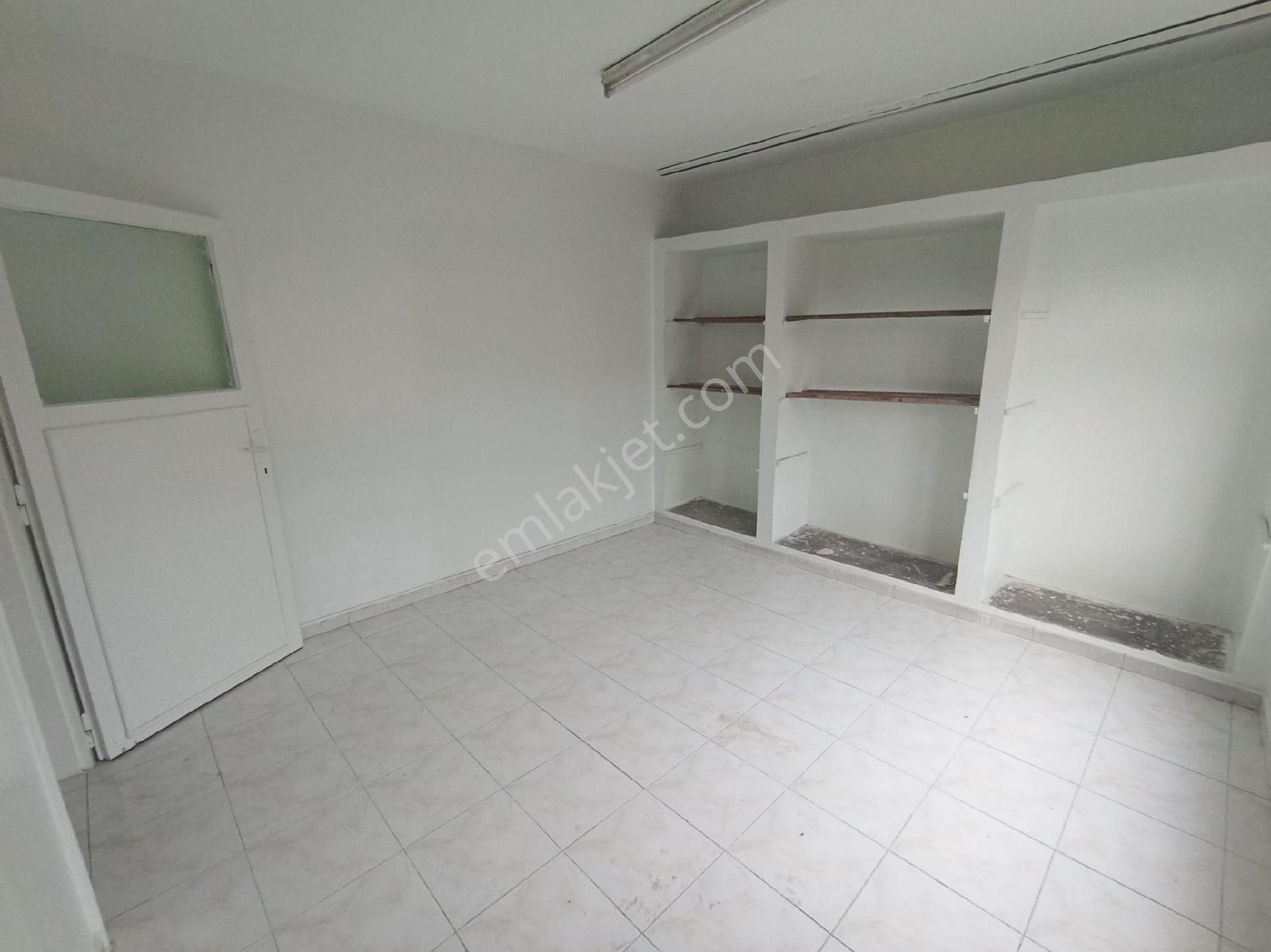 Akyol Gayrimenkul Den Satlık Müstakil Ev Karşıyakada 4 Katlı 3+1 - Görsel 22