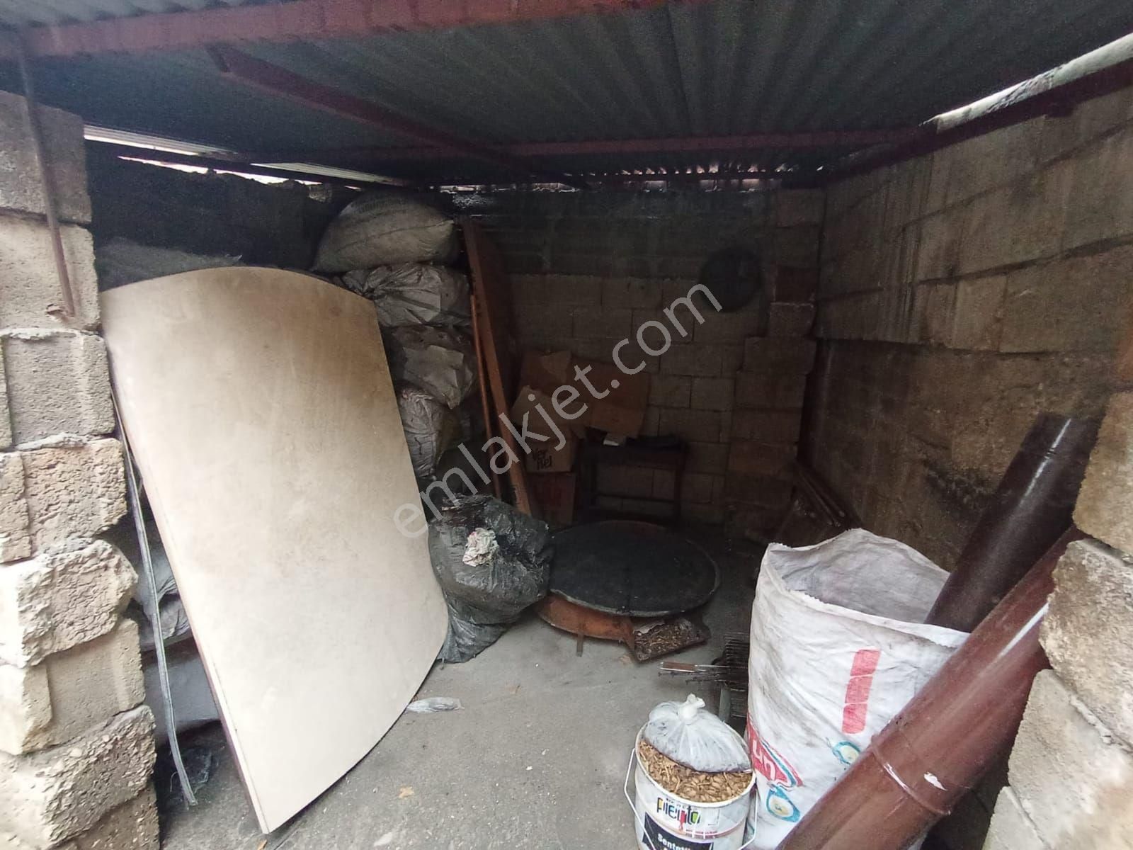 Akyol Gayrimenkul Den Satlık Müstakil Ev Karşıyakada 4 Katlı 3+1 - Görsel 29