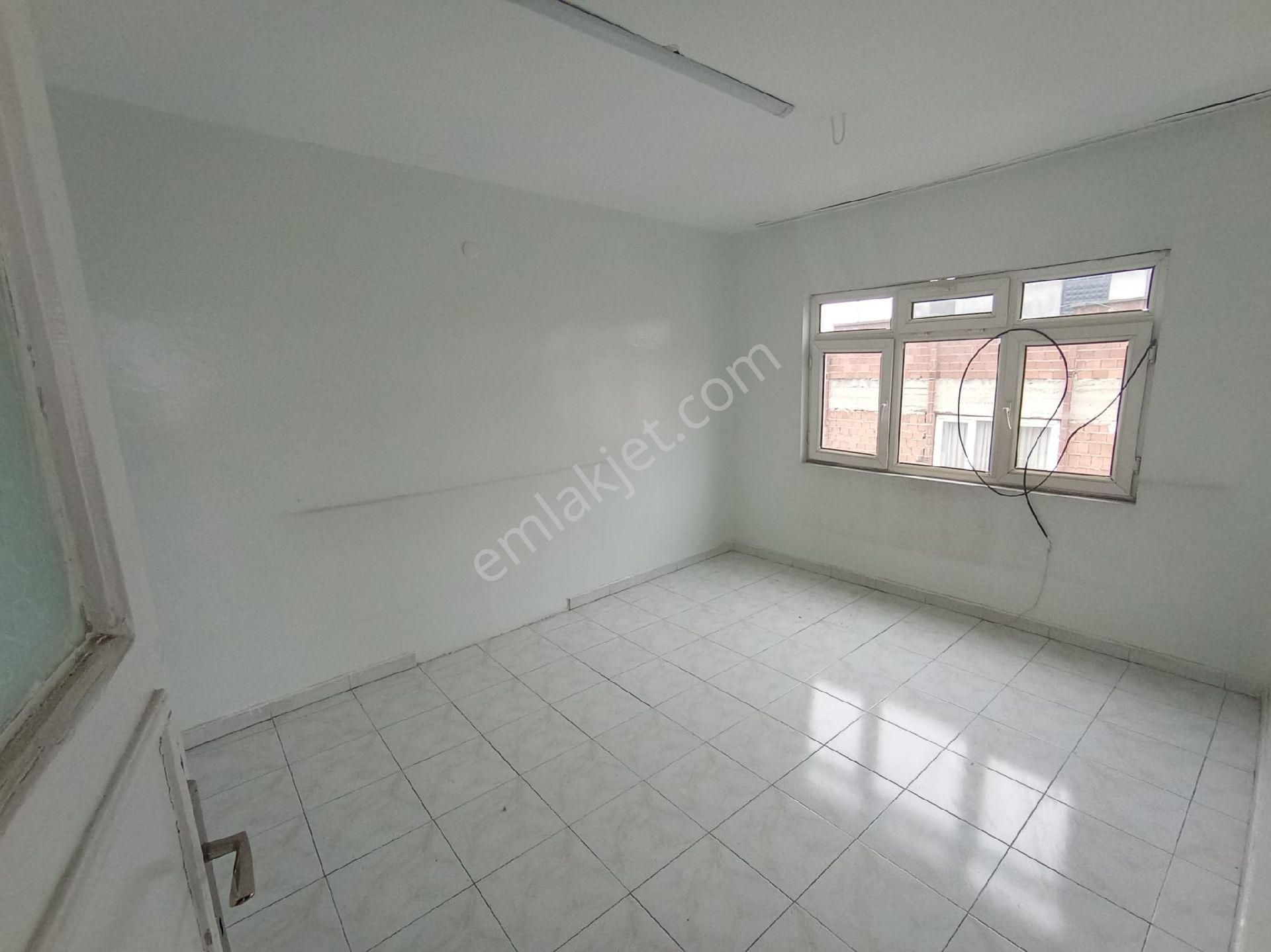 Akyol Gayrimenkul Den Satlık Müstakil Ev Karşıyakada 4 Katlı 3+1 - Görsel 6