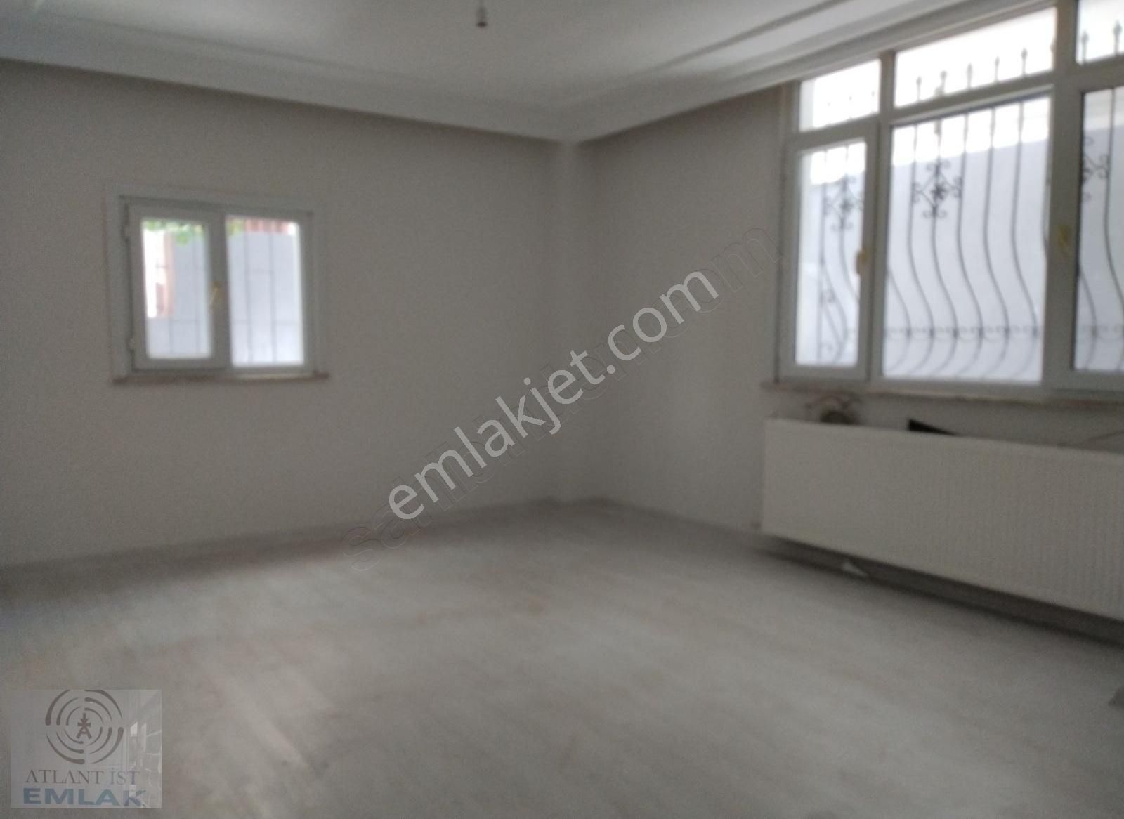 Ataşehir Kayışdağı Kiralık Daire KAYIŞDAĞI METROSUNA YAKIN 2+1 BAHÇELİ 100M2 İÇİ YAPILI ZEMİN KAT