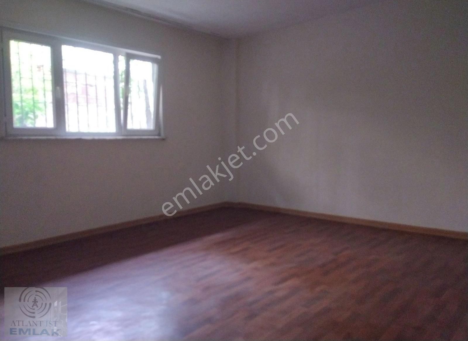 Ataşehir Kayışdağı Kiralık Daire KAYIŞDAĞI MH. NERİMAN SK'TA 3+1 120M2 SOBALI GİRİŞ KAT DAİRE