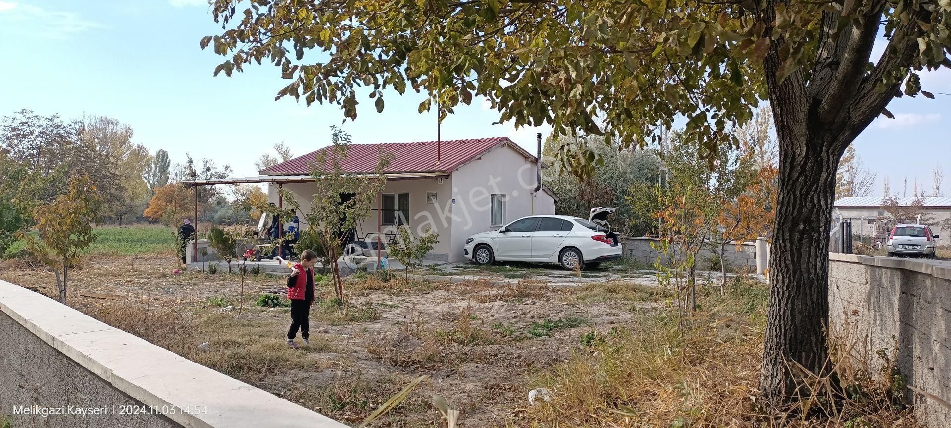 Melikgazi Gürpınar Satılık Bağ & Bahçe Gesi Gürpınar da Müstakil tapulu Hobi Bahçesi