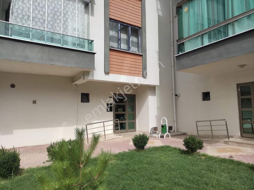 Selçuklu Yazır Satılık Daire  ELMALI HAMDİ YAZIR CADDESİNE CEPHE SATILIK 5+1 DUBLEKS DAİRE