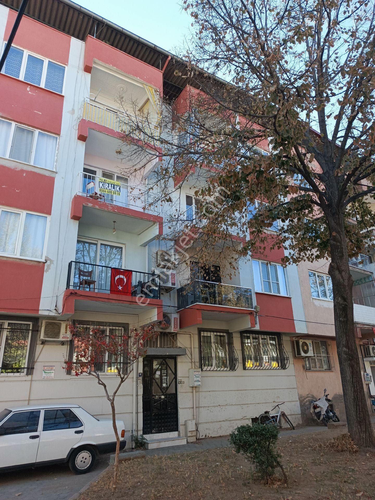 Nazilli Yeni Kiralık Daire SAĞLIK CADDESİNDE EŞYALI KKİRALIK DAİRE