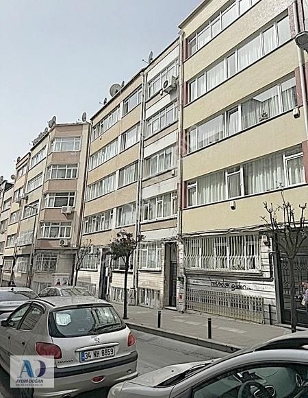 Şişli Bozkurt Satılık Daire MÜKEMMEL KONUMDA 2+1 ARA KAT KREDİYE UYGUN DAİRE