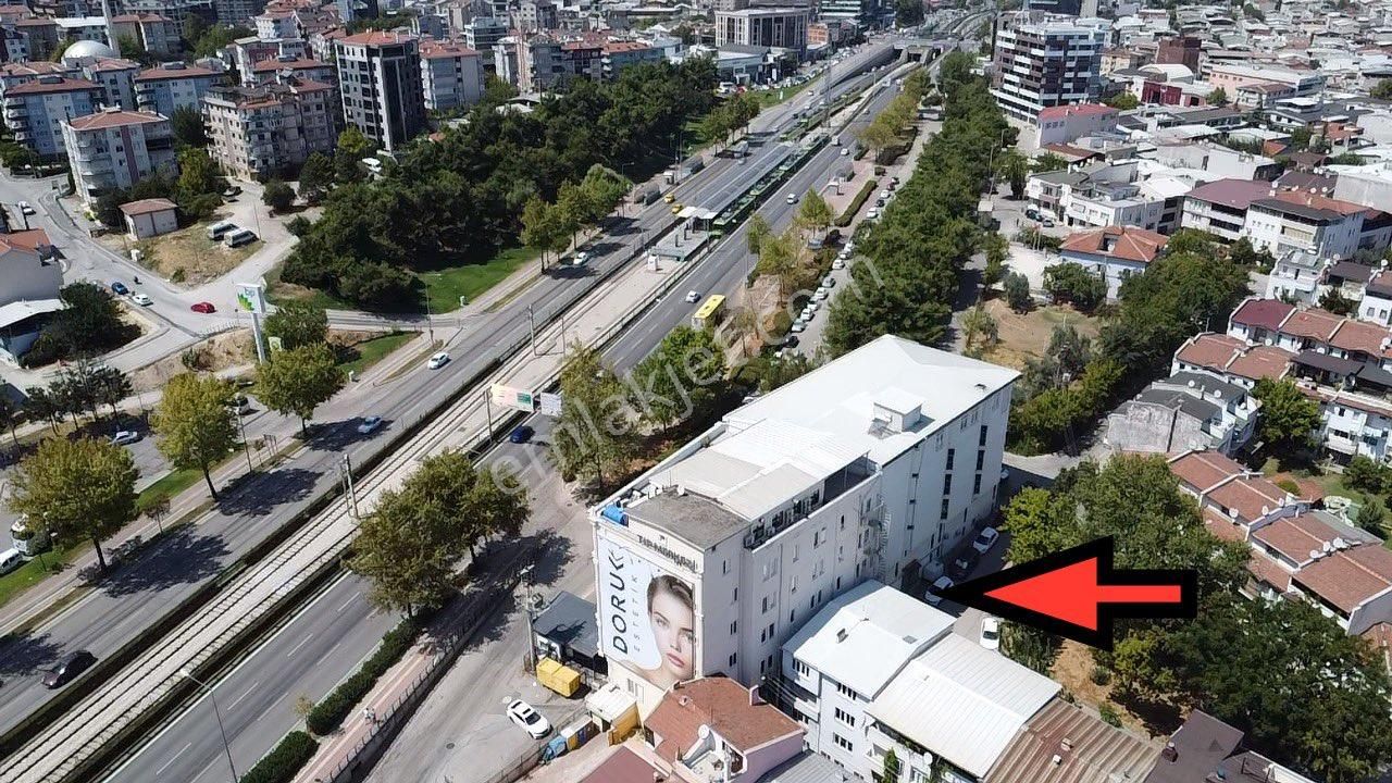 Osmangazi Bağlarbaşı Kiralık Müstakil İşyeri BAĞLARBAŞI MAHALLESİNDE 4 KATLI KOMPLE KİRALIK BİNA