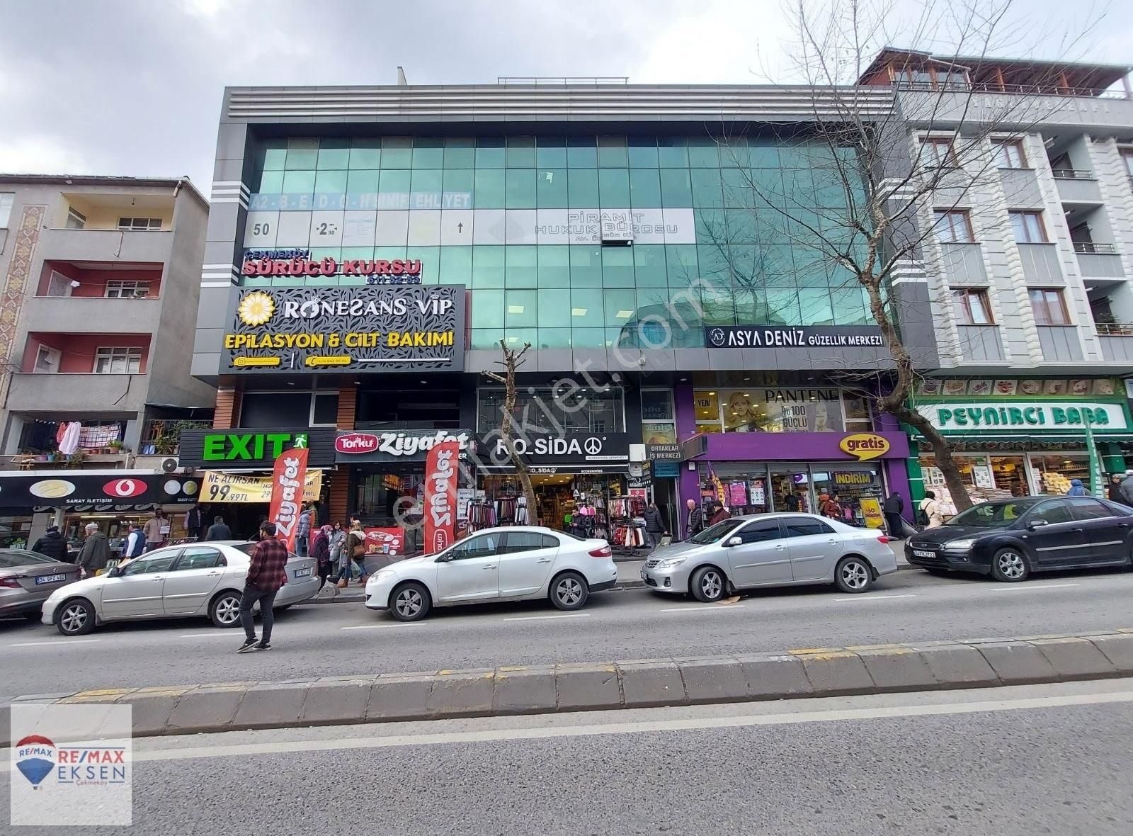 Çekmeköy Mehmet Akif Satılık Ofis ÇEKMEKÖY ŞAHİNBEY CADDESİNDE METROYA YAKIN SATILIK OFİS