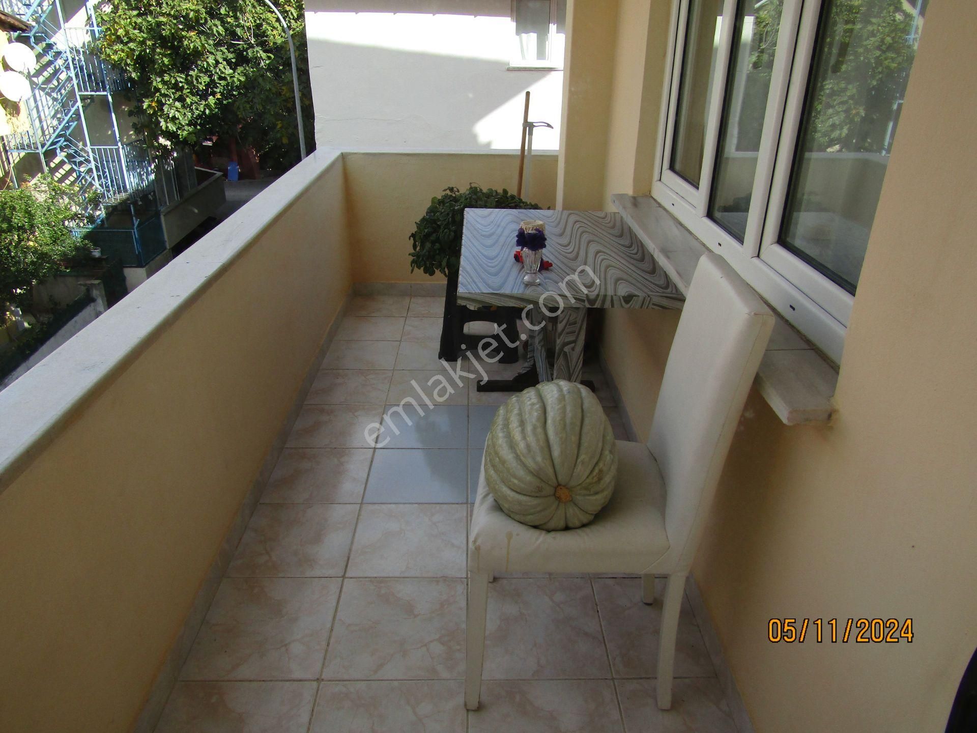 E.n.f Emlaktan Satılık Müstakil Ev İki Kat İki Daire İçerenköy Merkezde - Görsel 23