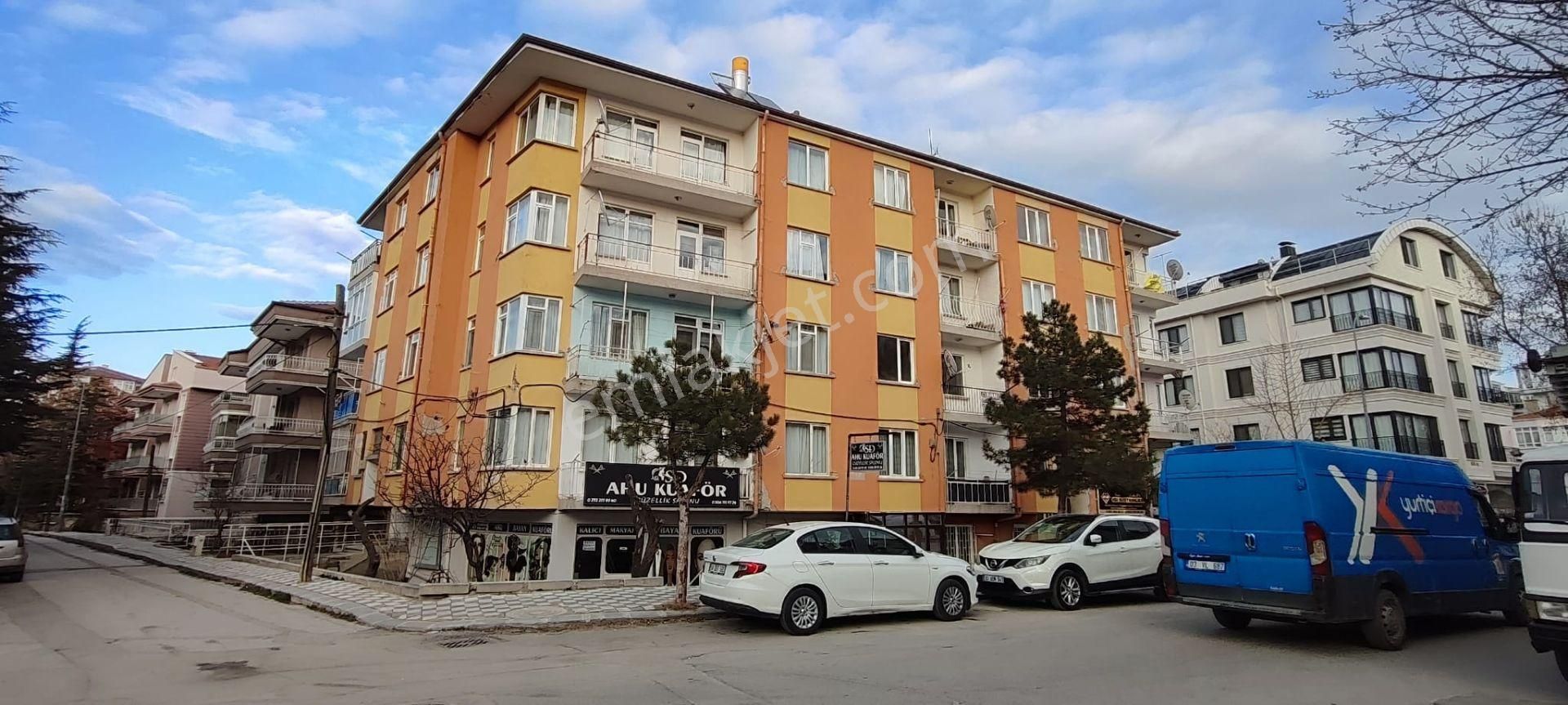 Afyonkarahisar Merkez Derviş Paşa Satılık Daire Dervişpaşa Satılık 2+1 Salon Salomanjlı Daire