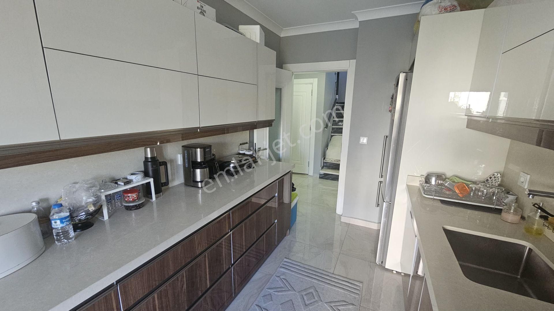 Balıkesir Edremit Güre'de 3+1 Müstakil Villa - Görsel 21