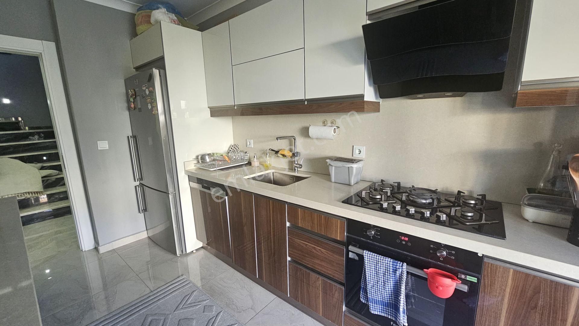 Balıkesir Edremit Güre'de 3+1 Müstakil Villa - Görsel 22