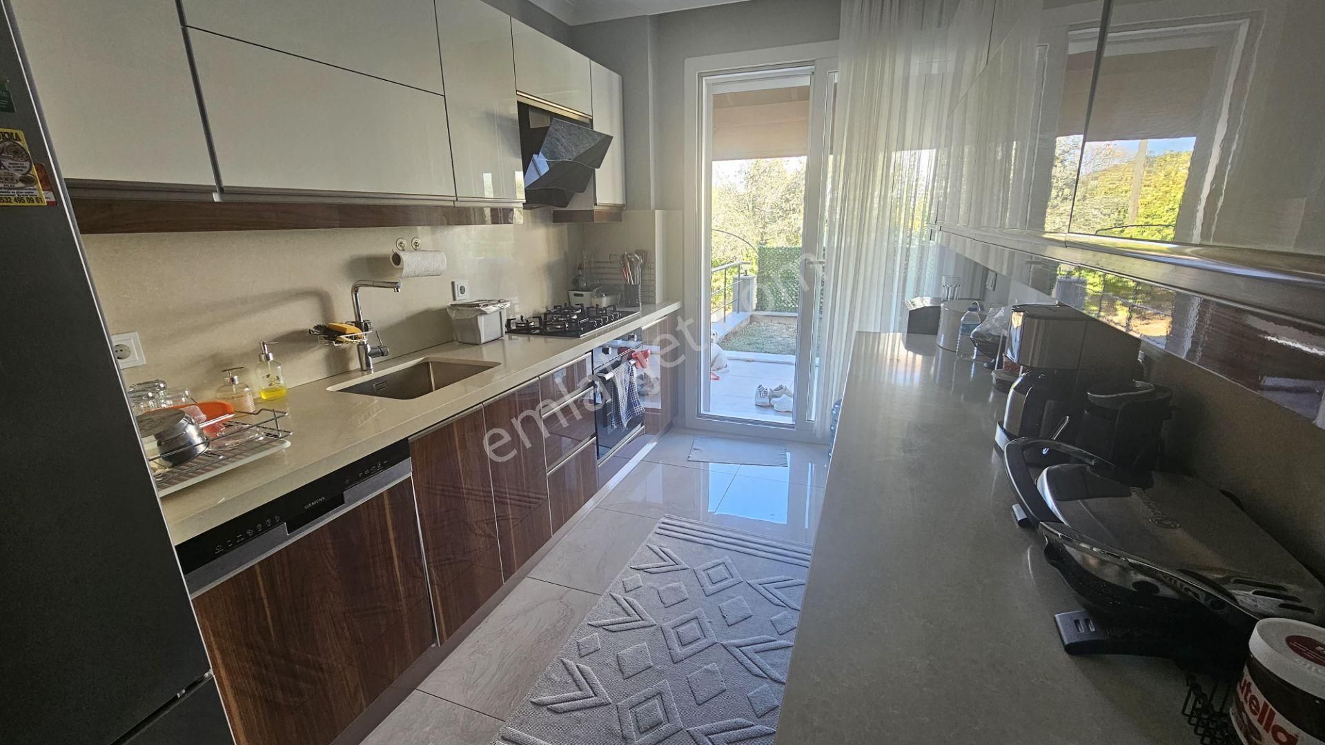 Balıkesir Edremit Güre'de 3+1 Müstakil Villa - Görsel 23