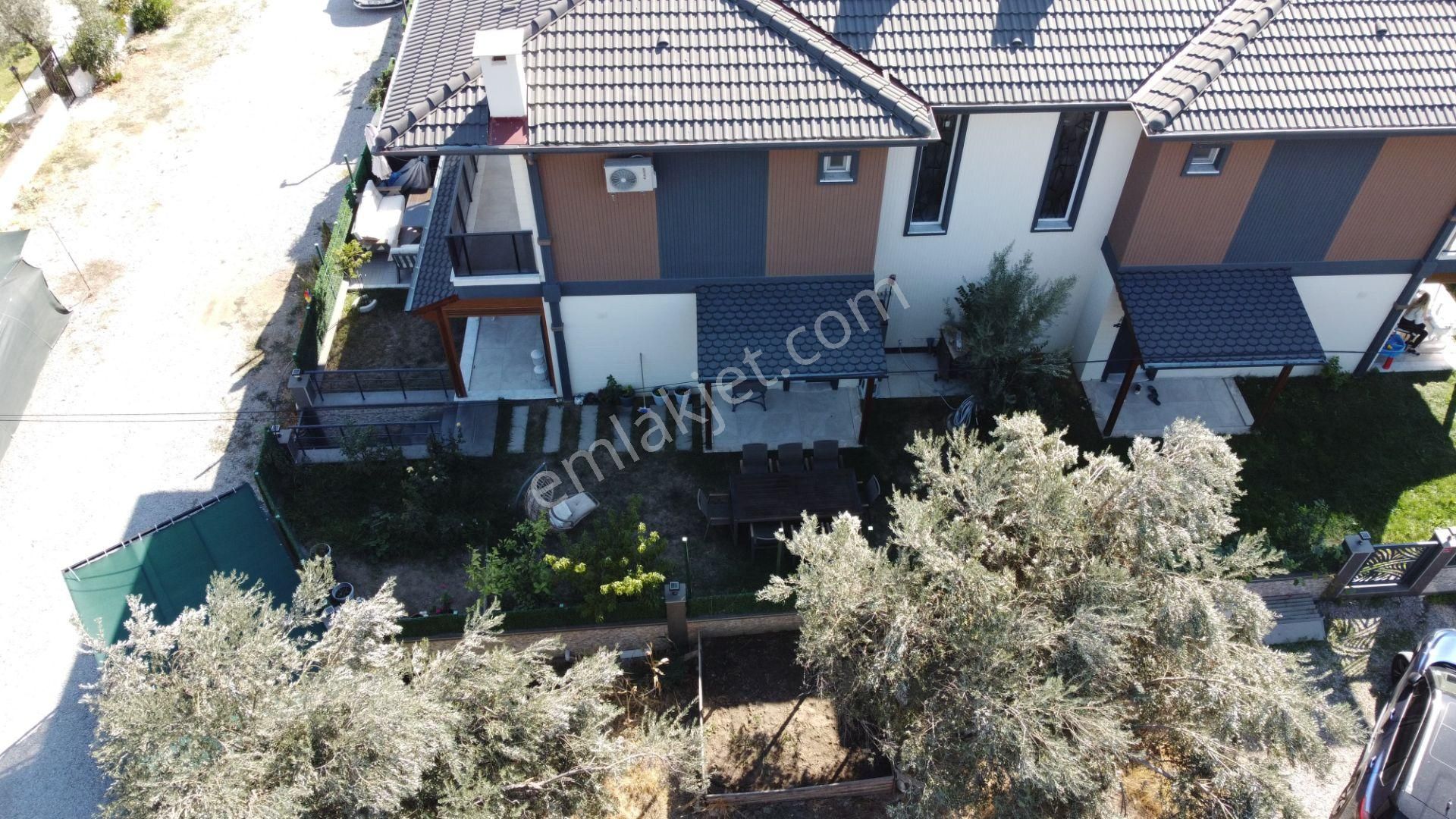 Balıkesir Edremit Güre'de 3+1 Müstakil Villa - Görsel 3