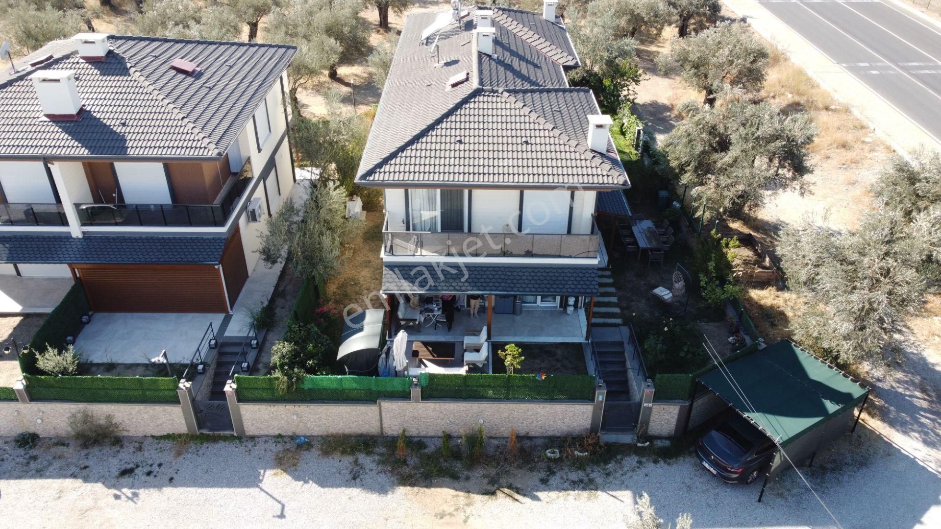 Balıkesir Edremit Güre'de 3+1 Müstakil Villa - Görsel 2