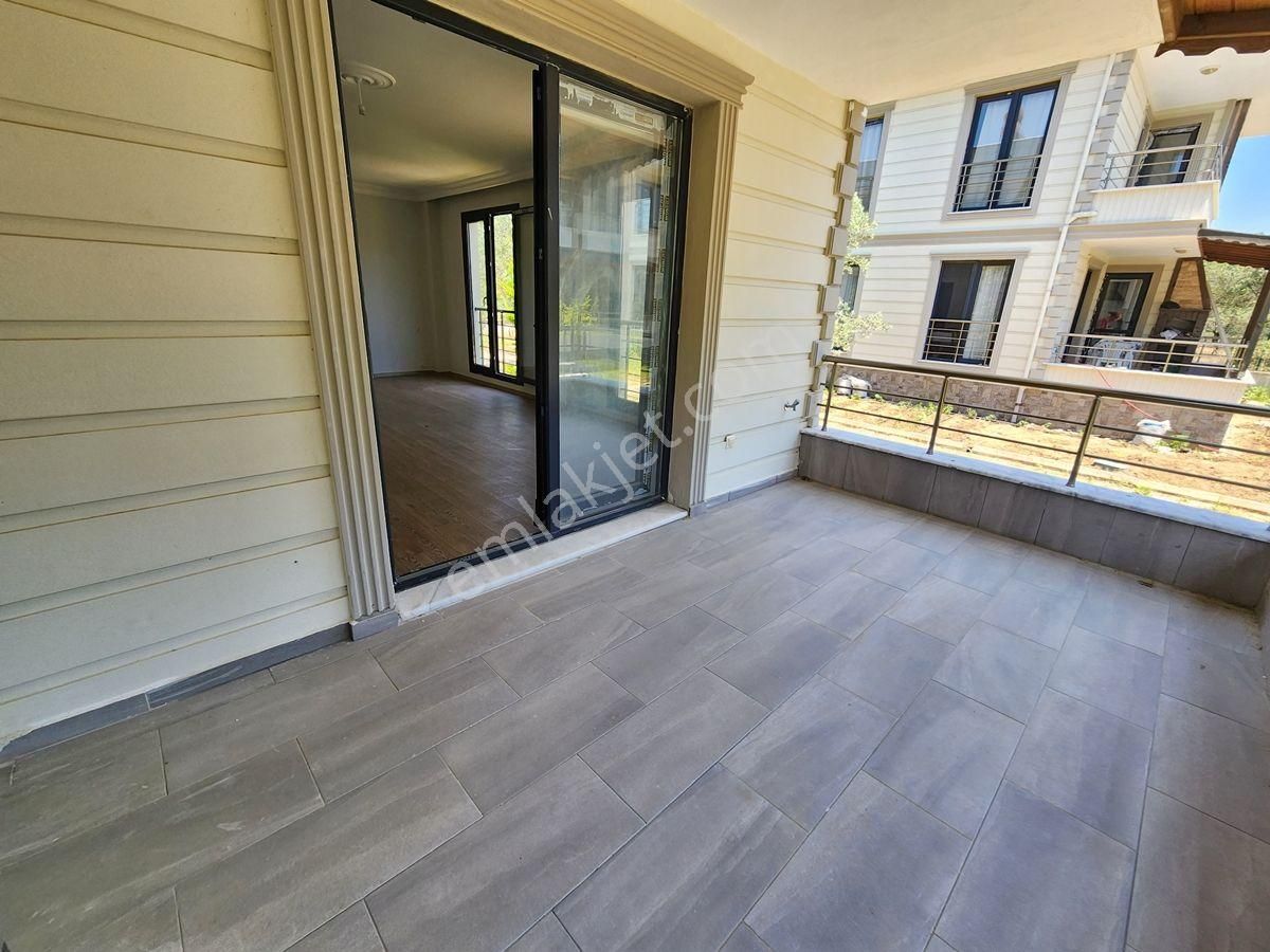 Güre Satılık Villa / Sahilde / Denize Yakın / Ayrı Mutfak - Görsel 13