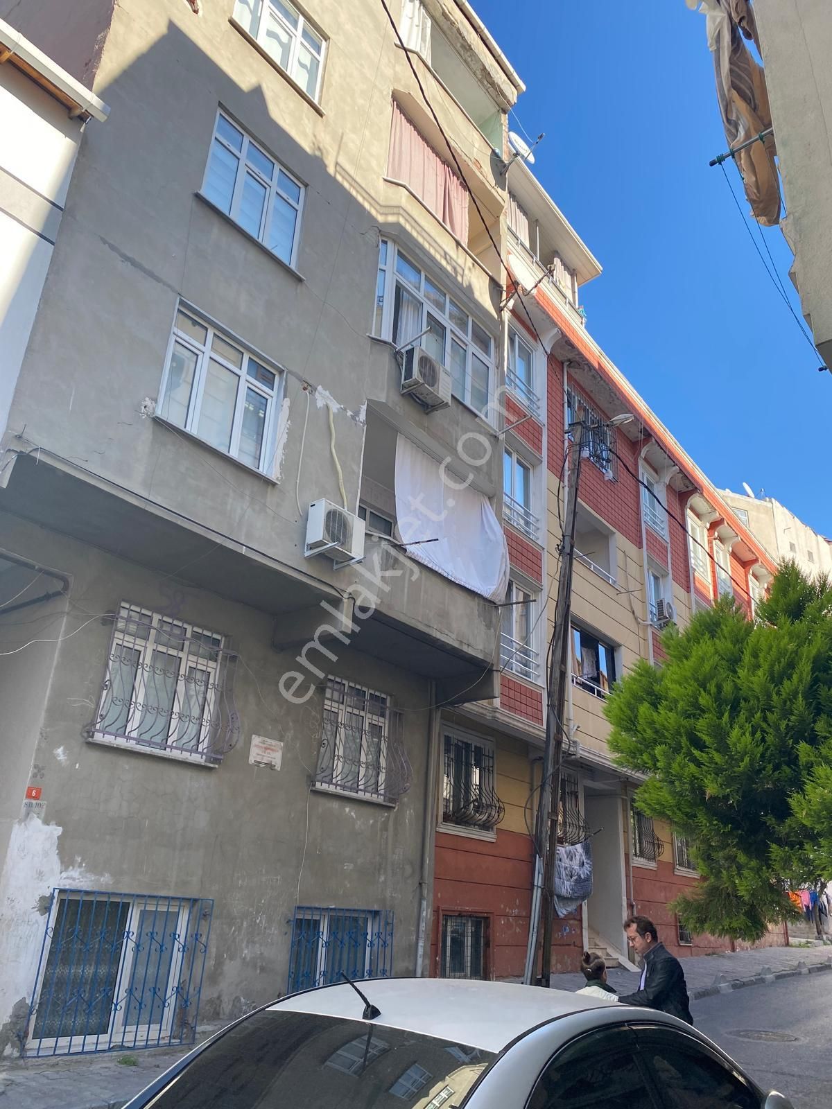 Bağcılar 15 Temmuz Satılık Daire  GÜNEŞLİ 15 TEMMUZ MAHALLESİNDE 3+1 SATILIK DAİRE