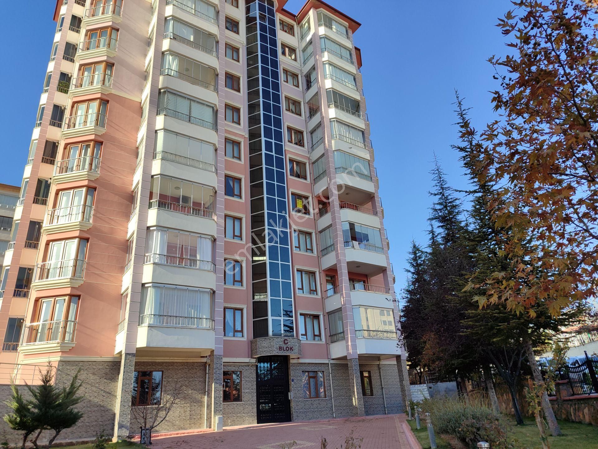 Elazığ Merkez Çaydaçıra Kiralık Daire  CÇIRA MAH EMNİYET ÜSTÜ  BULVAR ÜZERİ KİRALIK 4+1 ARA KAT DAİRE