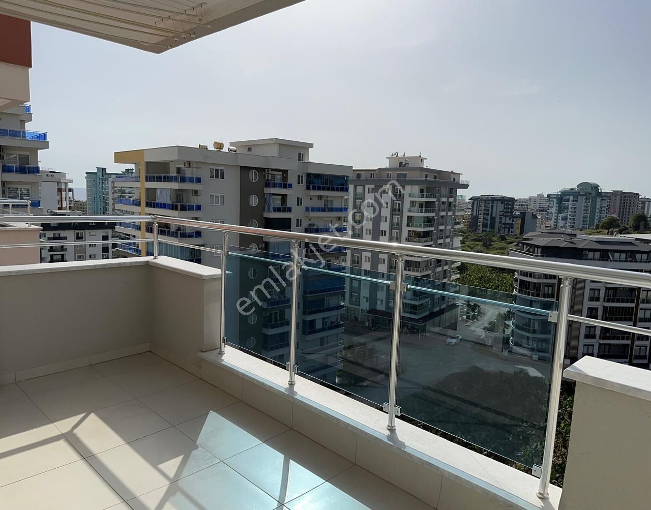 Alanya Mahmutlar Satılık Daire ALANYA MAHMUTLAR 2+1 85M2 EŞYALI HAVUZLU DAİRE