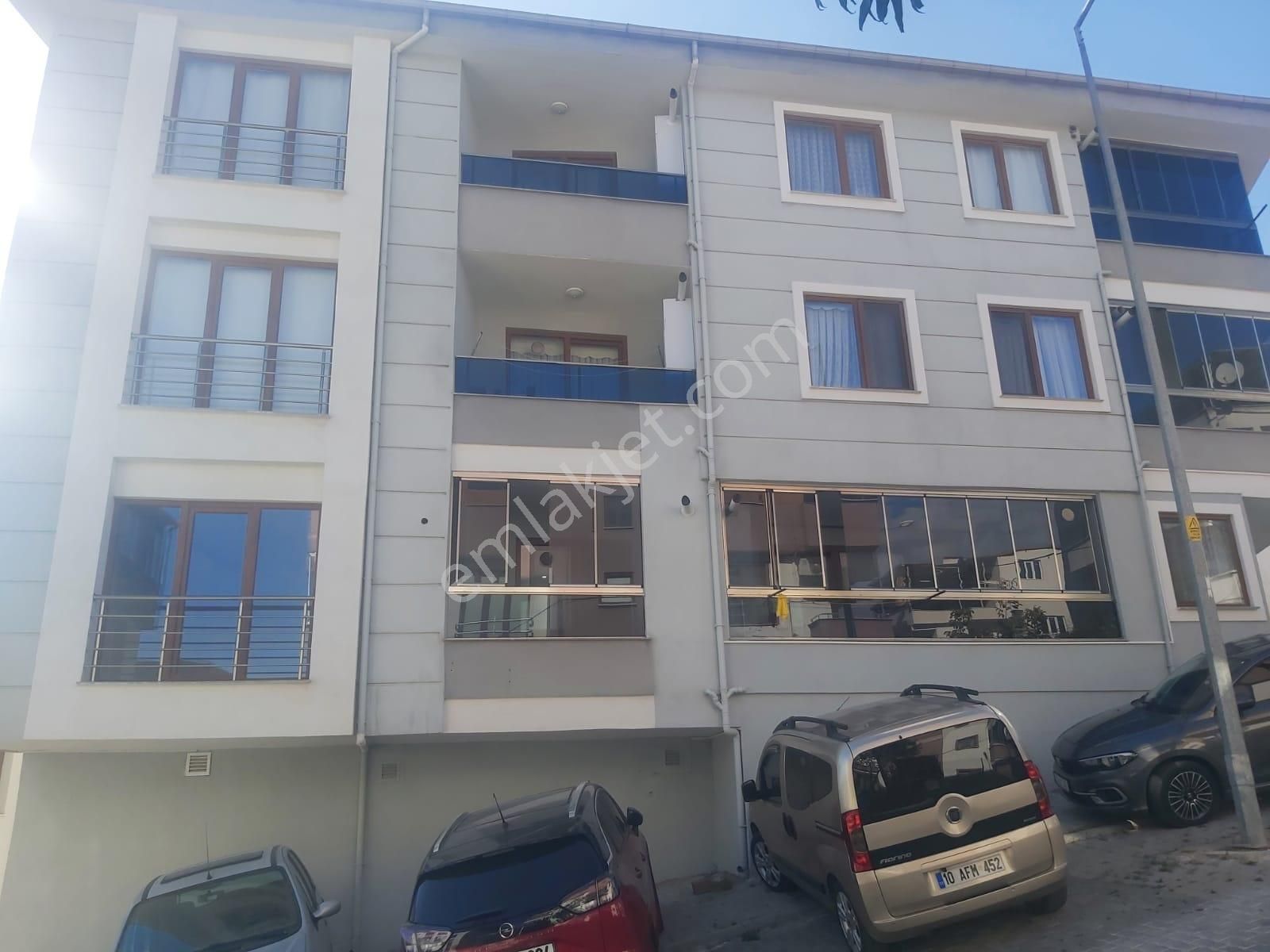 Karesi 1. Sakarya Kiralık Daire Balıkesir Karesi 1. Sakarya Mahallesi 2+1 100 M2 Kiralık Daire