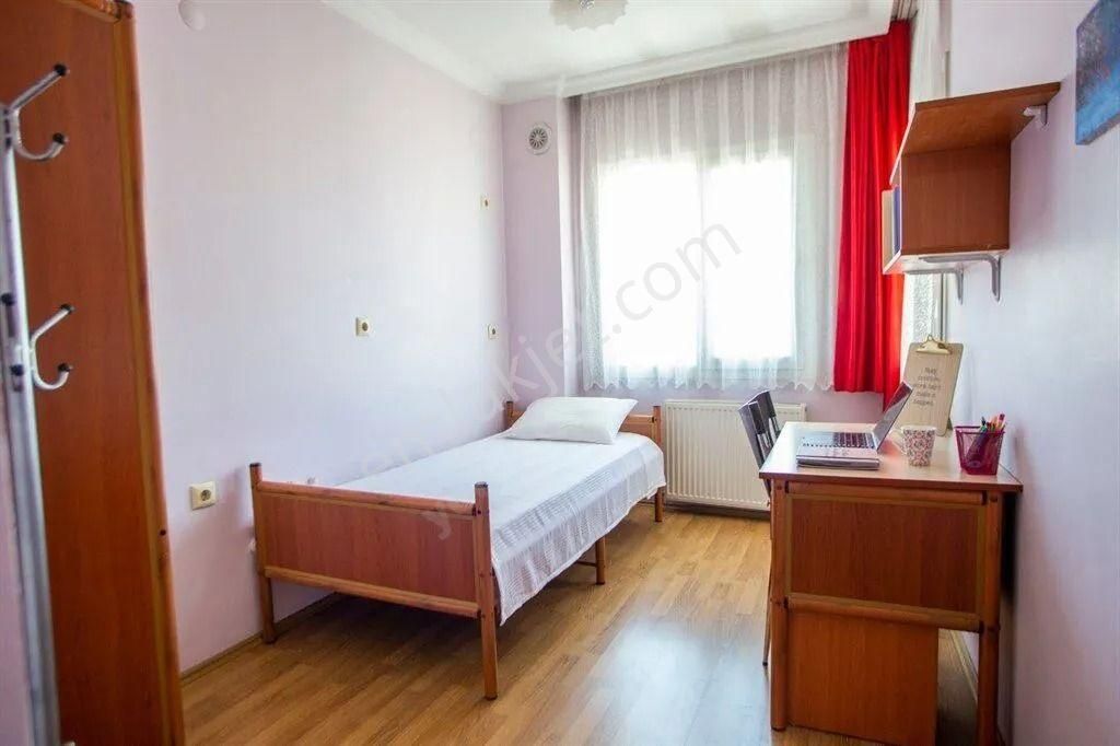 Bornova Ergene Günlük Kiralık Daire Bornova Merkez De Kiralık Uygun Fiyata Odalar