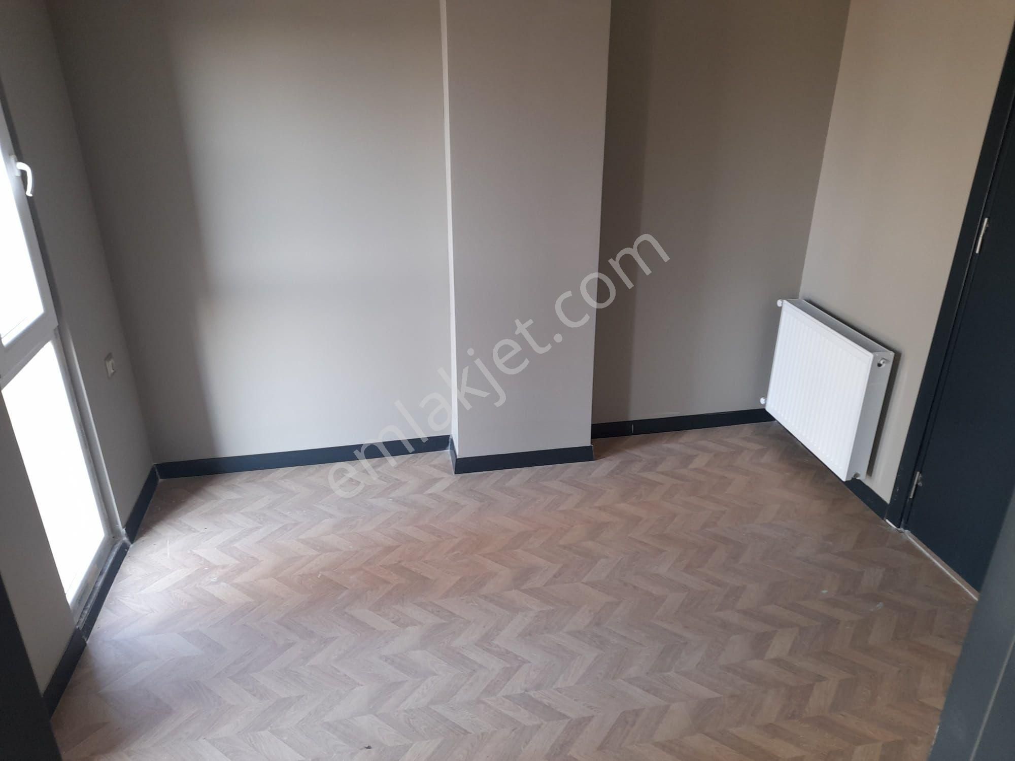 Seyhan Gürselpaşa Kiralık Daire  ADANA   SEYHAN GÜRSELPAŞA  İZZET BEGOVİÇ  BULVARI ÇİVARINDA  GENİŞ 1+1 DAİRE 